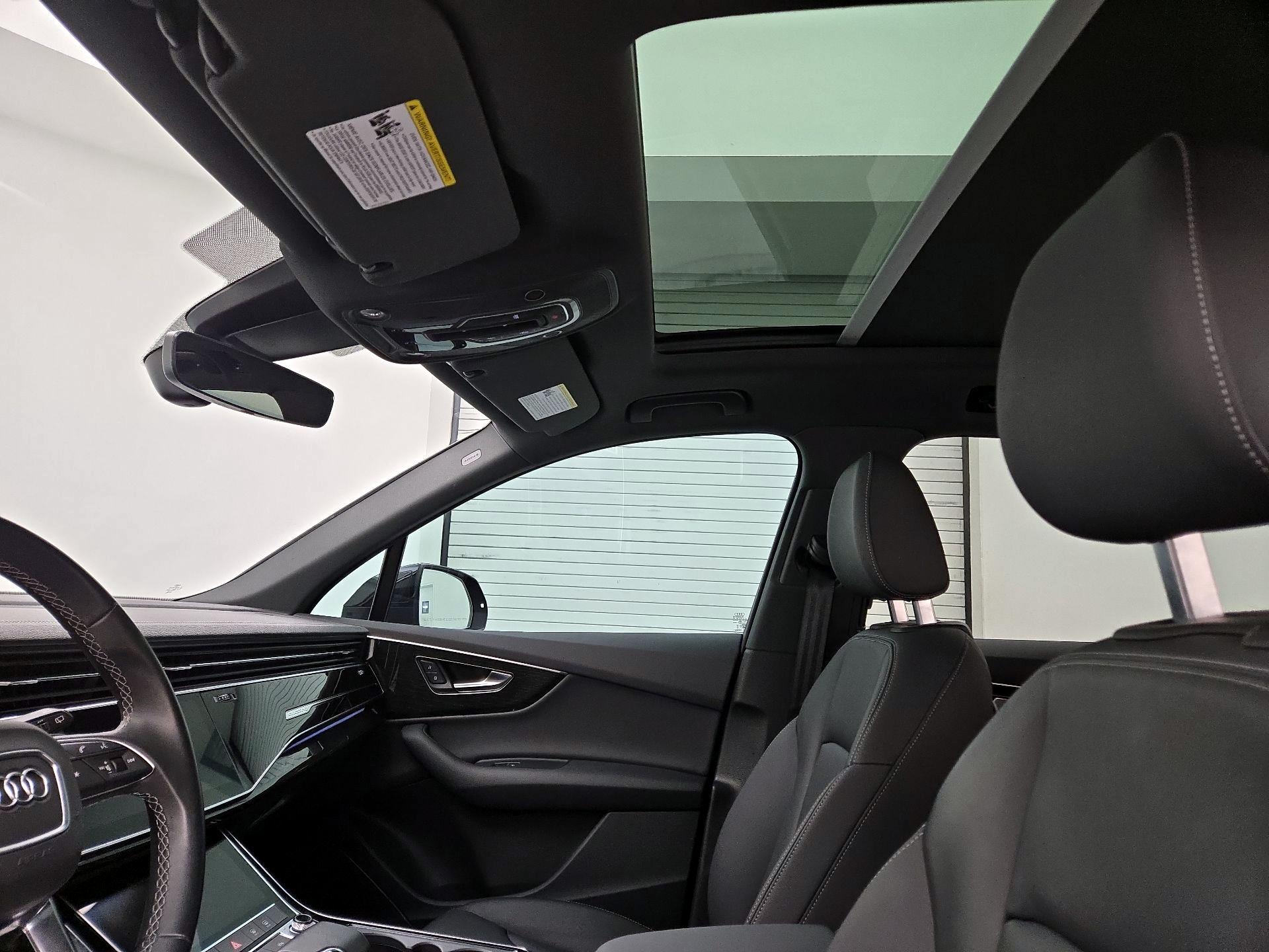 Thumbnail: 2025 Audi Q7 - 18
