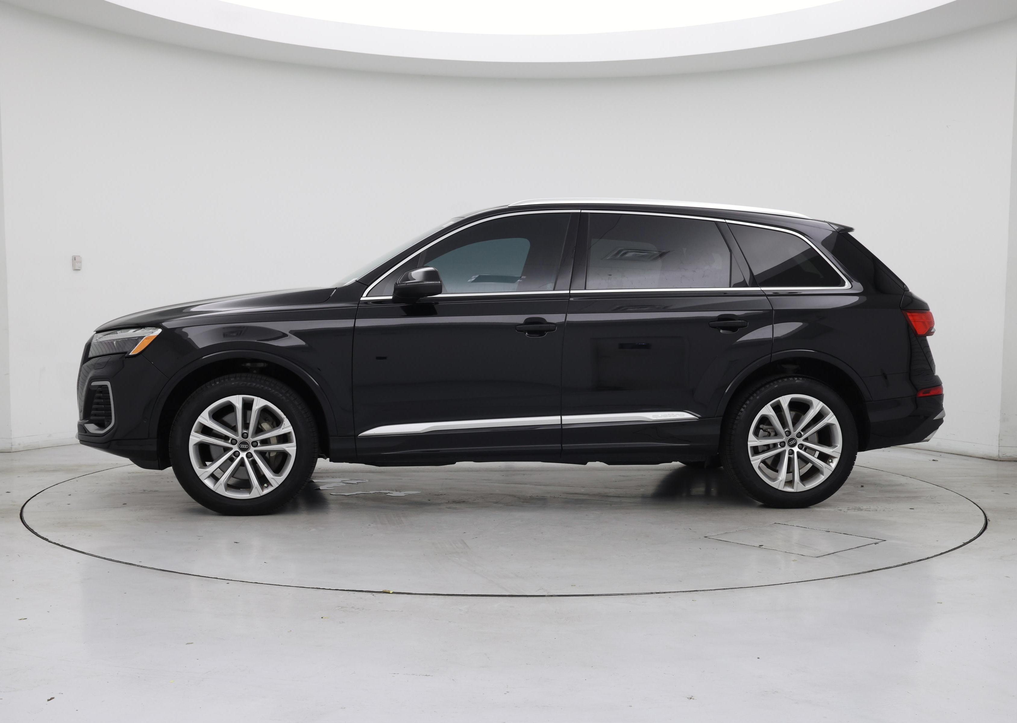 Thumbnail: 2025 Audi Q7 - 3