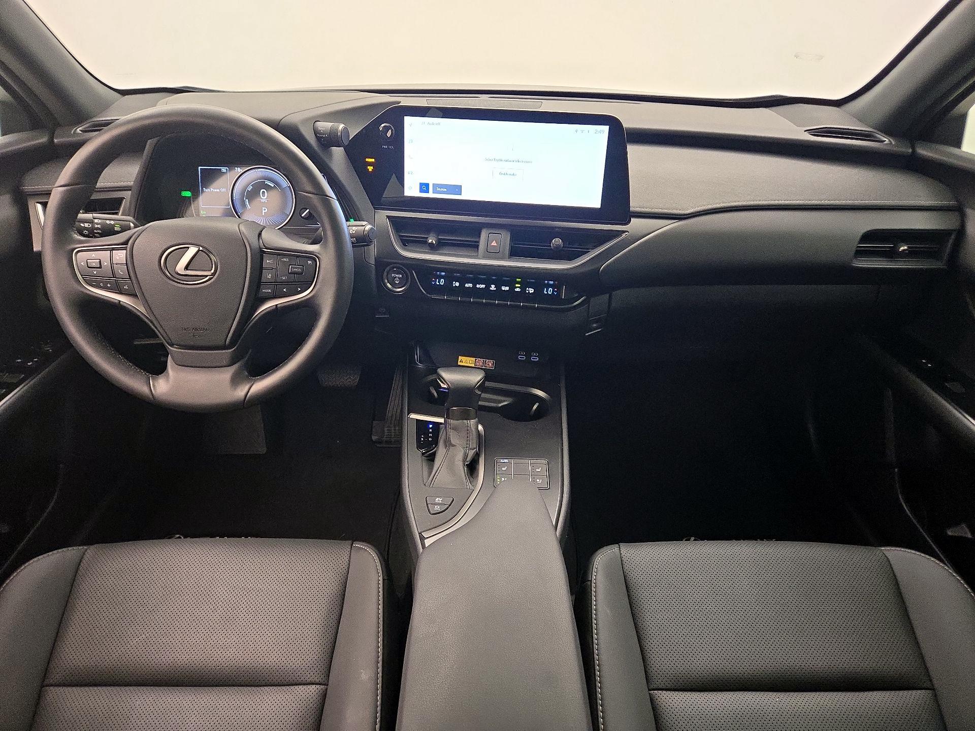 Thumbnail: 2024 Lexus UX - 9