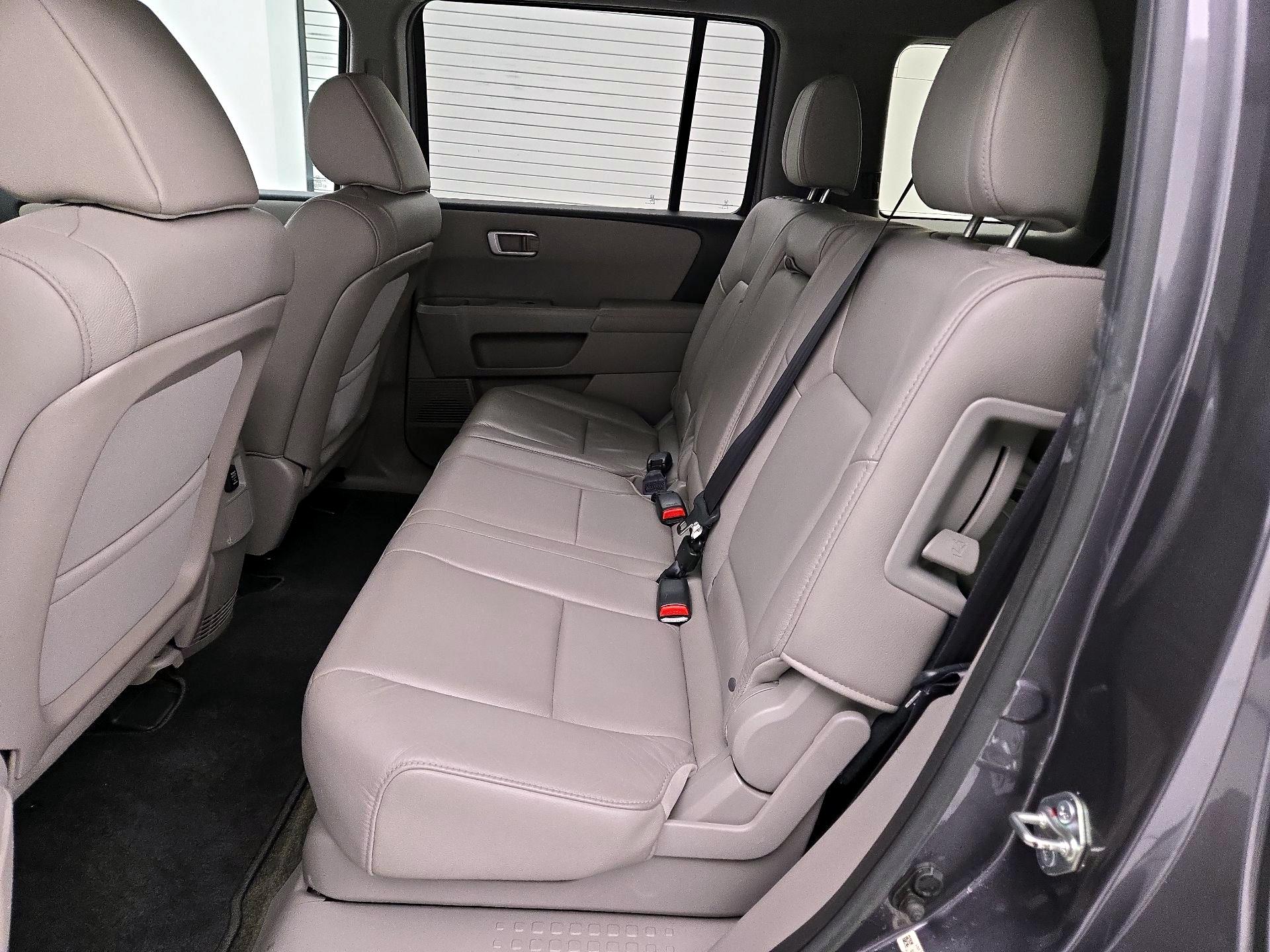 Thumbnail: 2015 Honda Pilot - 20