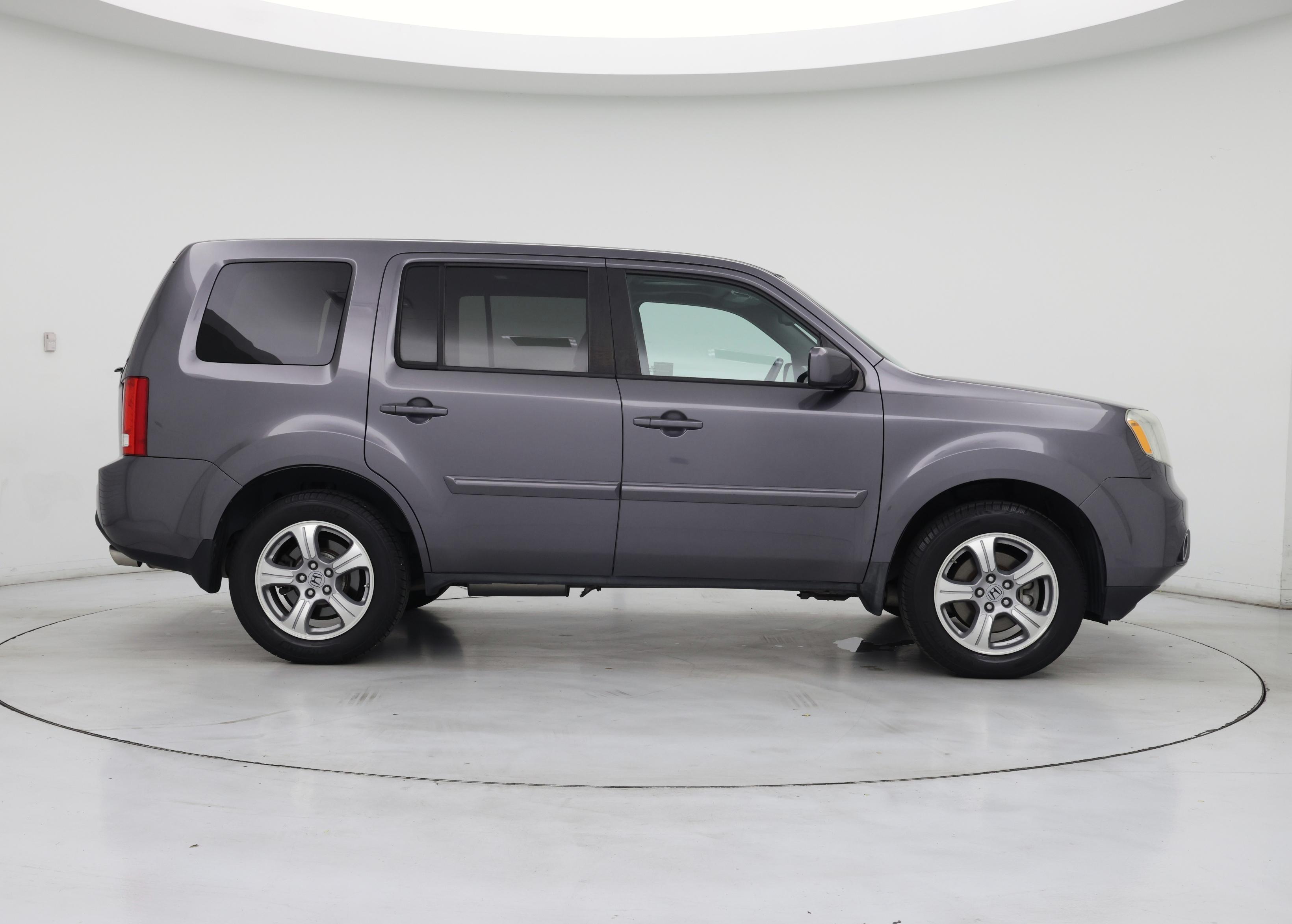Thumbnail: 2015 Honda Pilot - 7