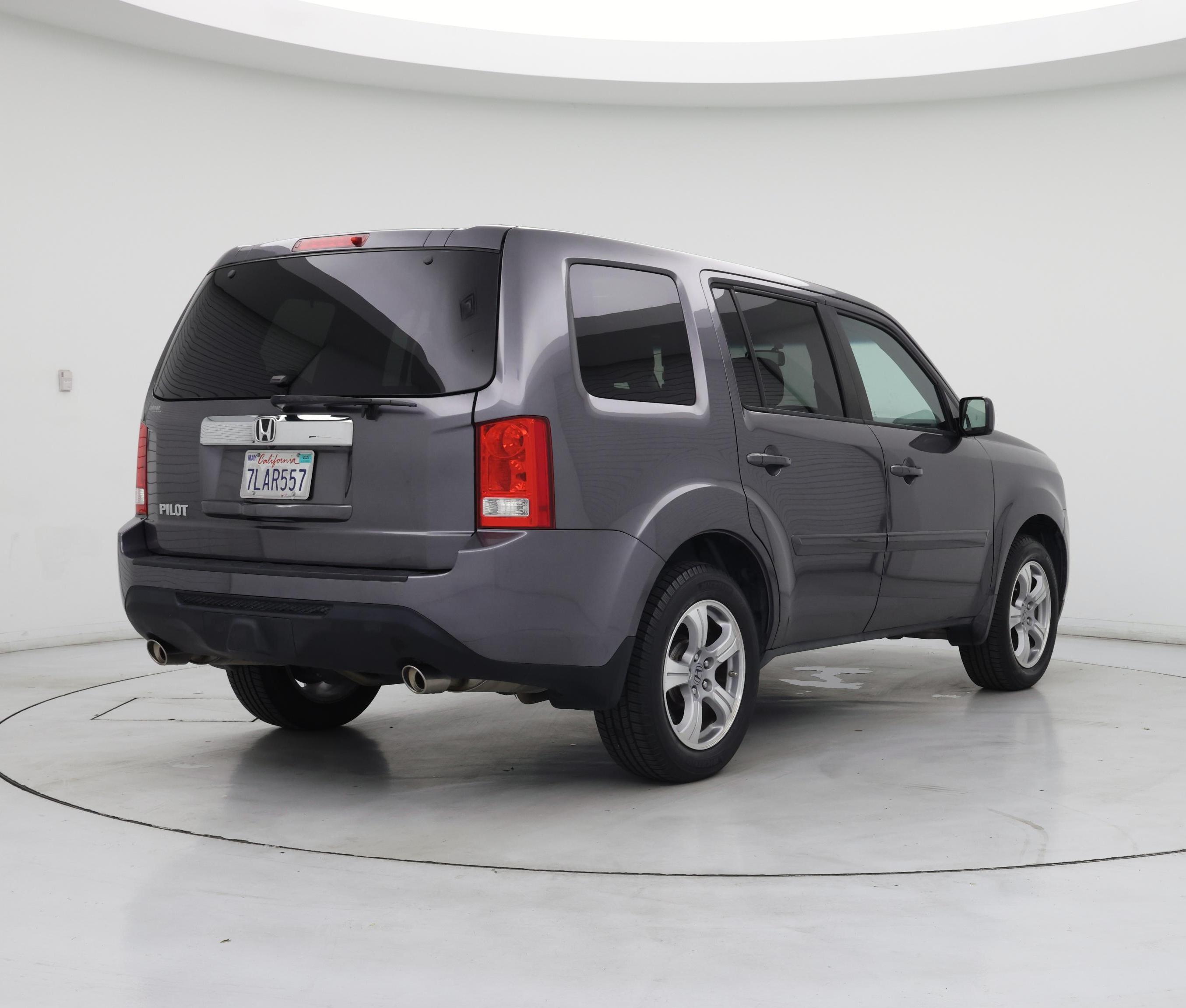 Thumbnail: 2015 Honda Pilot - 8