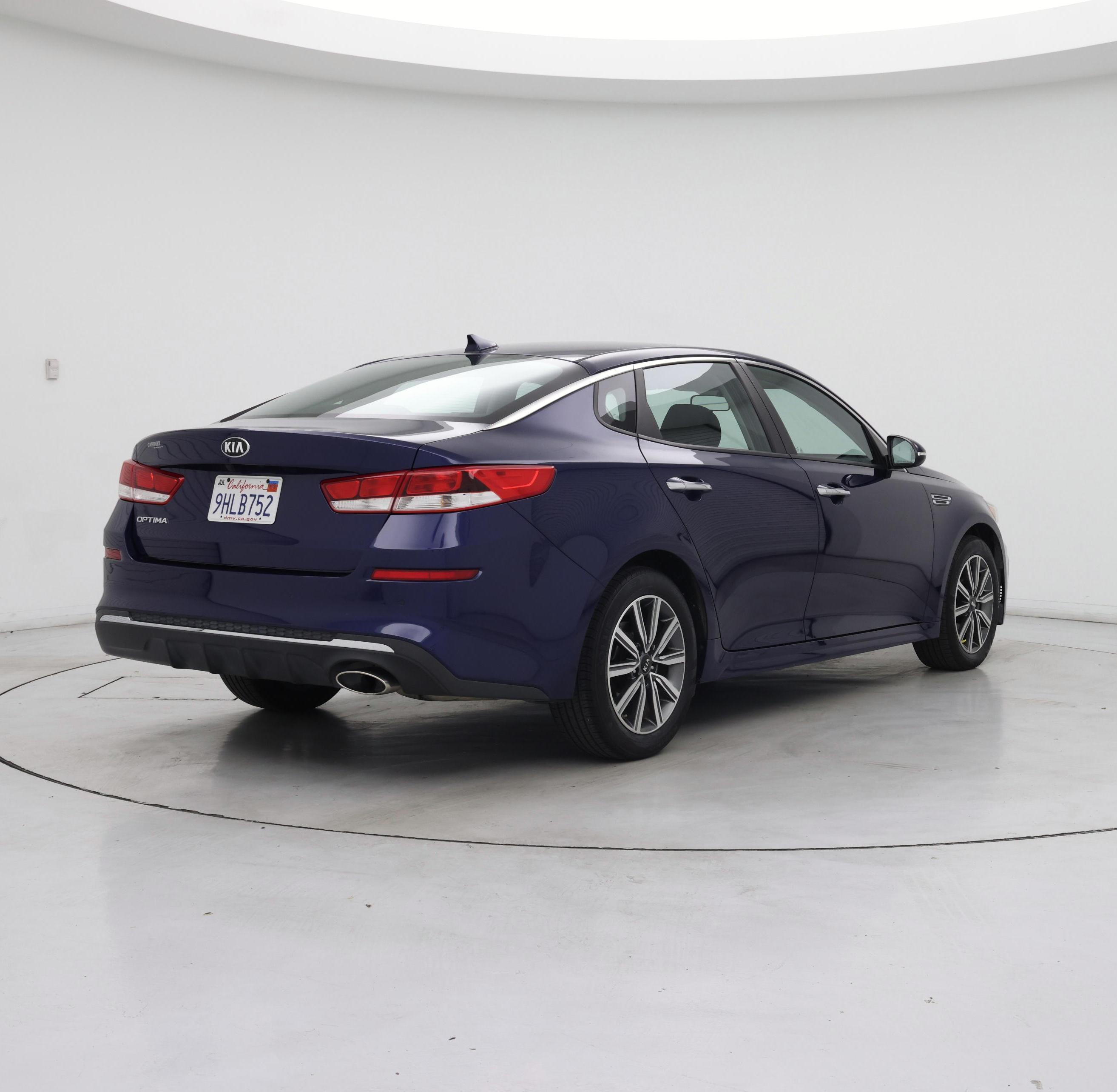 Thumbnail: 2019 Kia Optima - 8