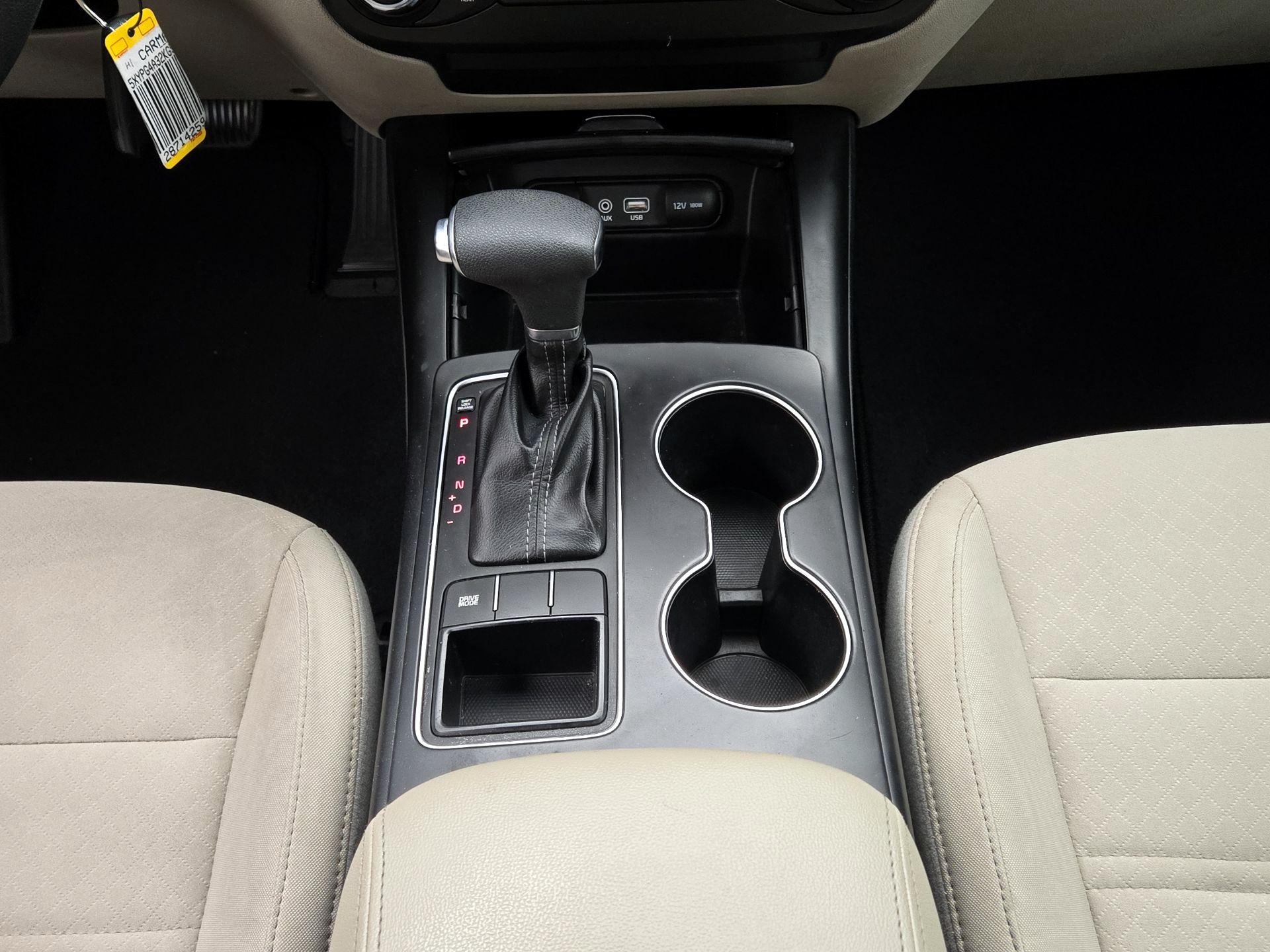 Thumbnail: 2019 Kia Sorento - 17
