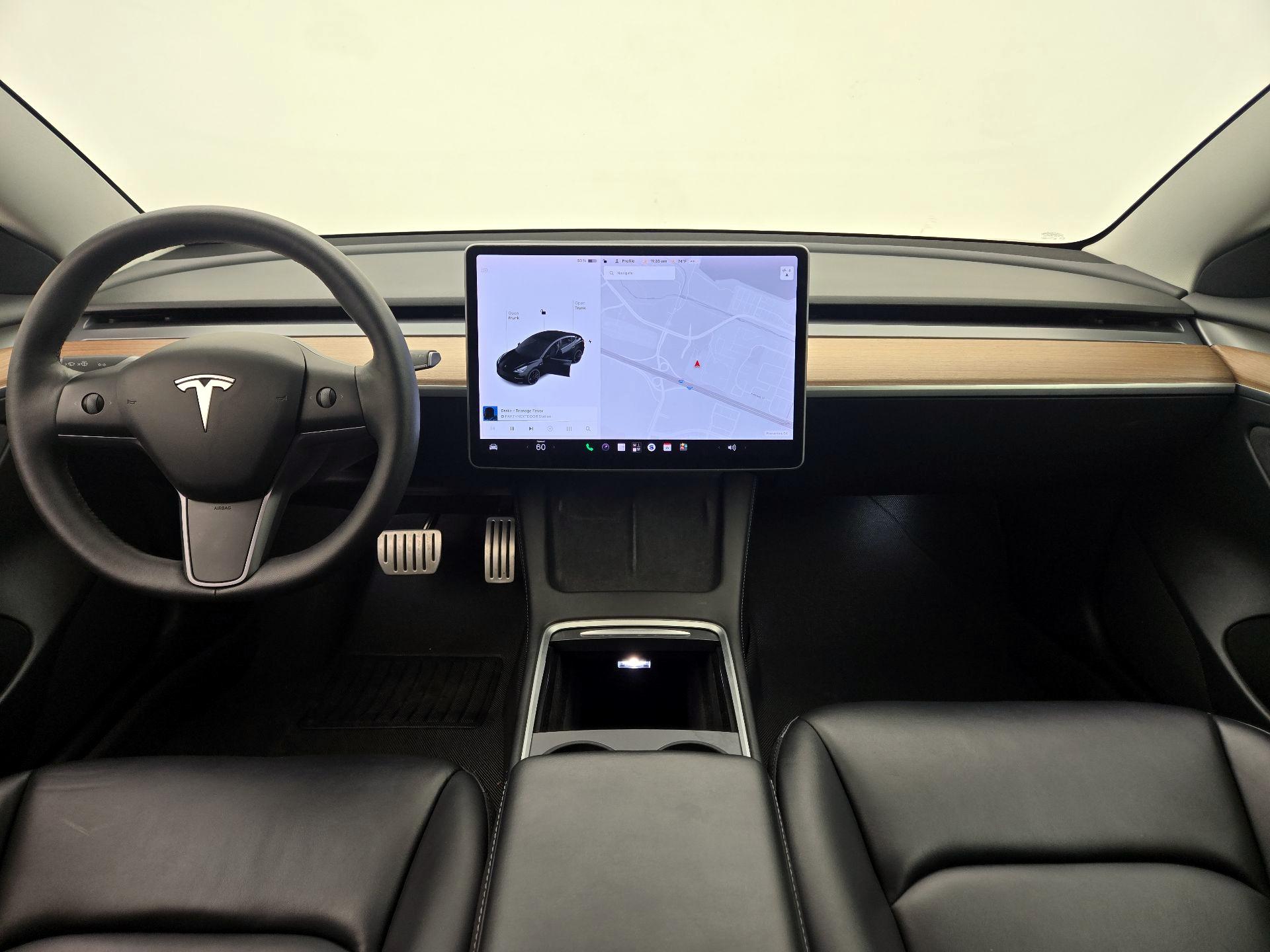 Thumbnail: 2021 Tesla Model 3 - 9