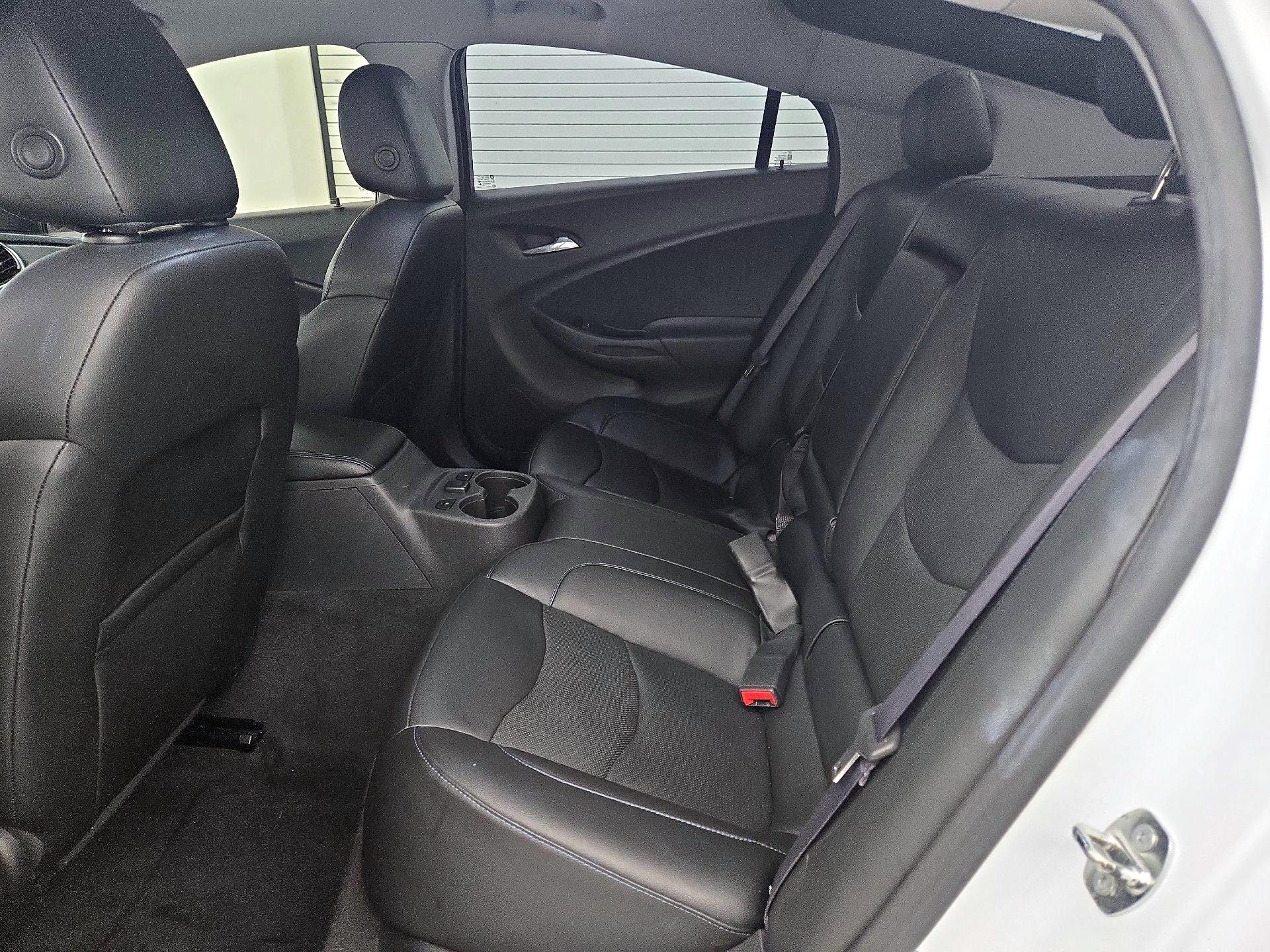 Thumbnail: 2016 Chevrolet Volt - 18