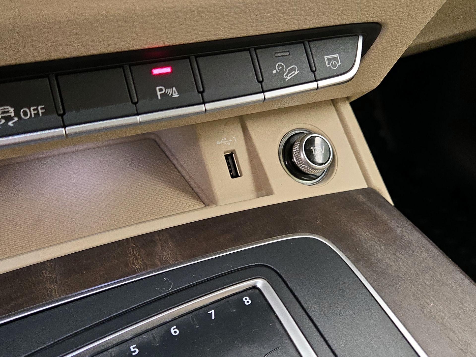 Thumbnail: 2018 Audi Q5 - 19