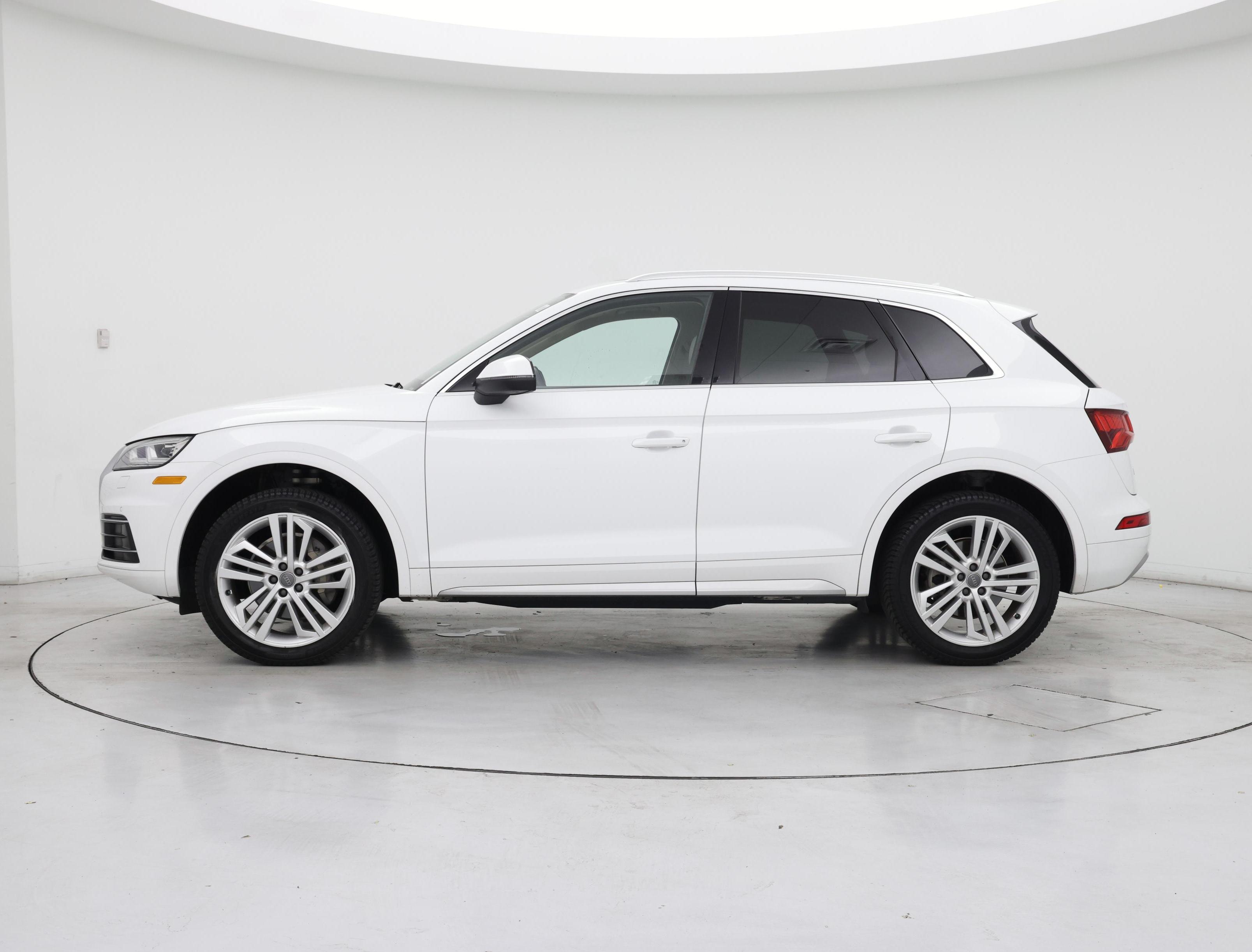 Thumbnail: 2018 Audi Q5 - 3