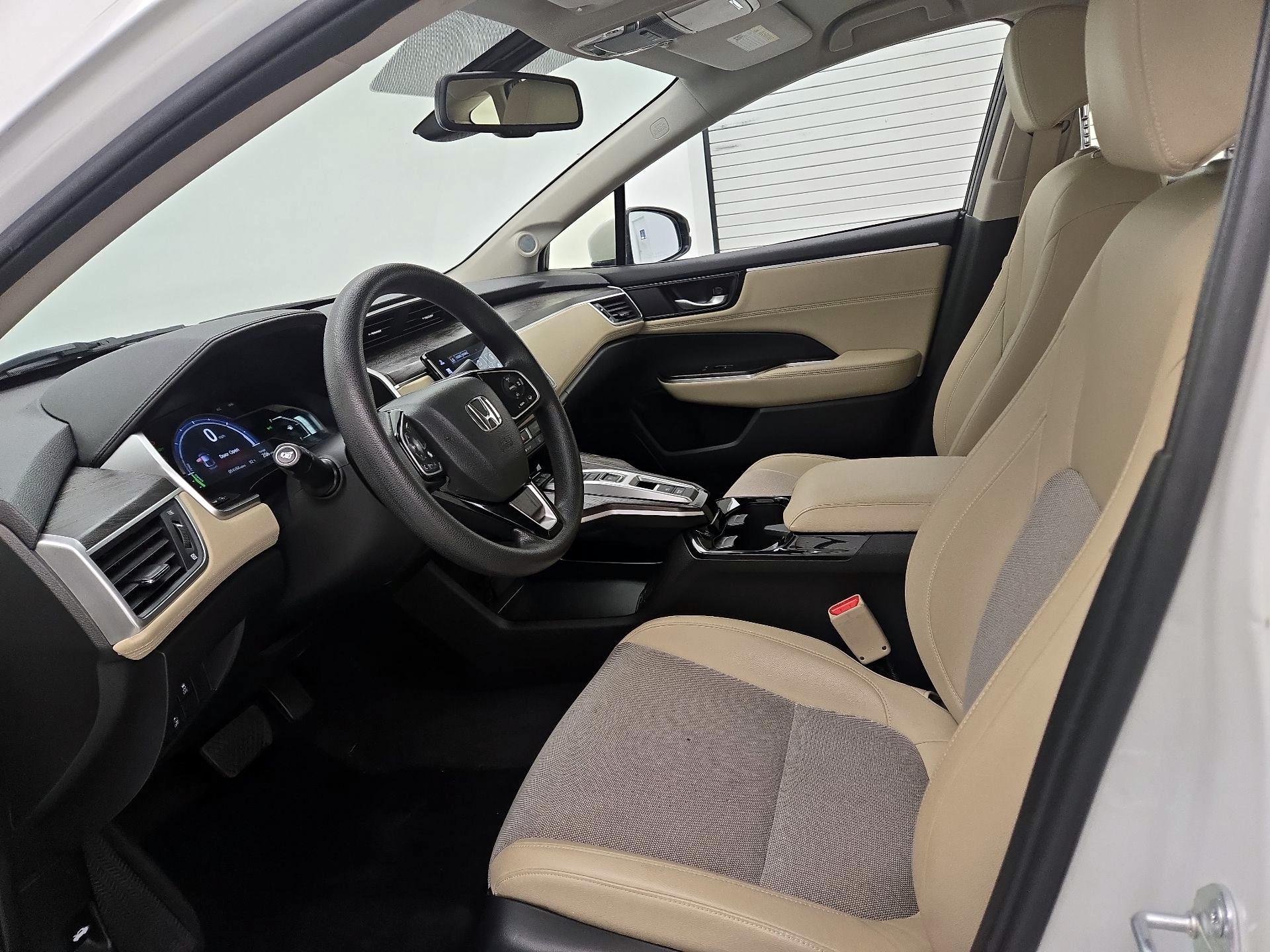 Thumbnail: 2018 Honda Clarity - 11