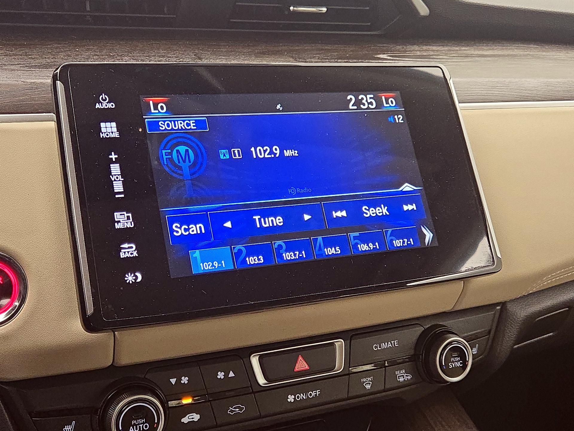 Thumbnail: 2018 Honda Clarity - 15