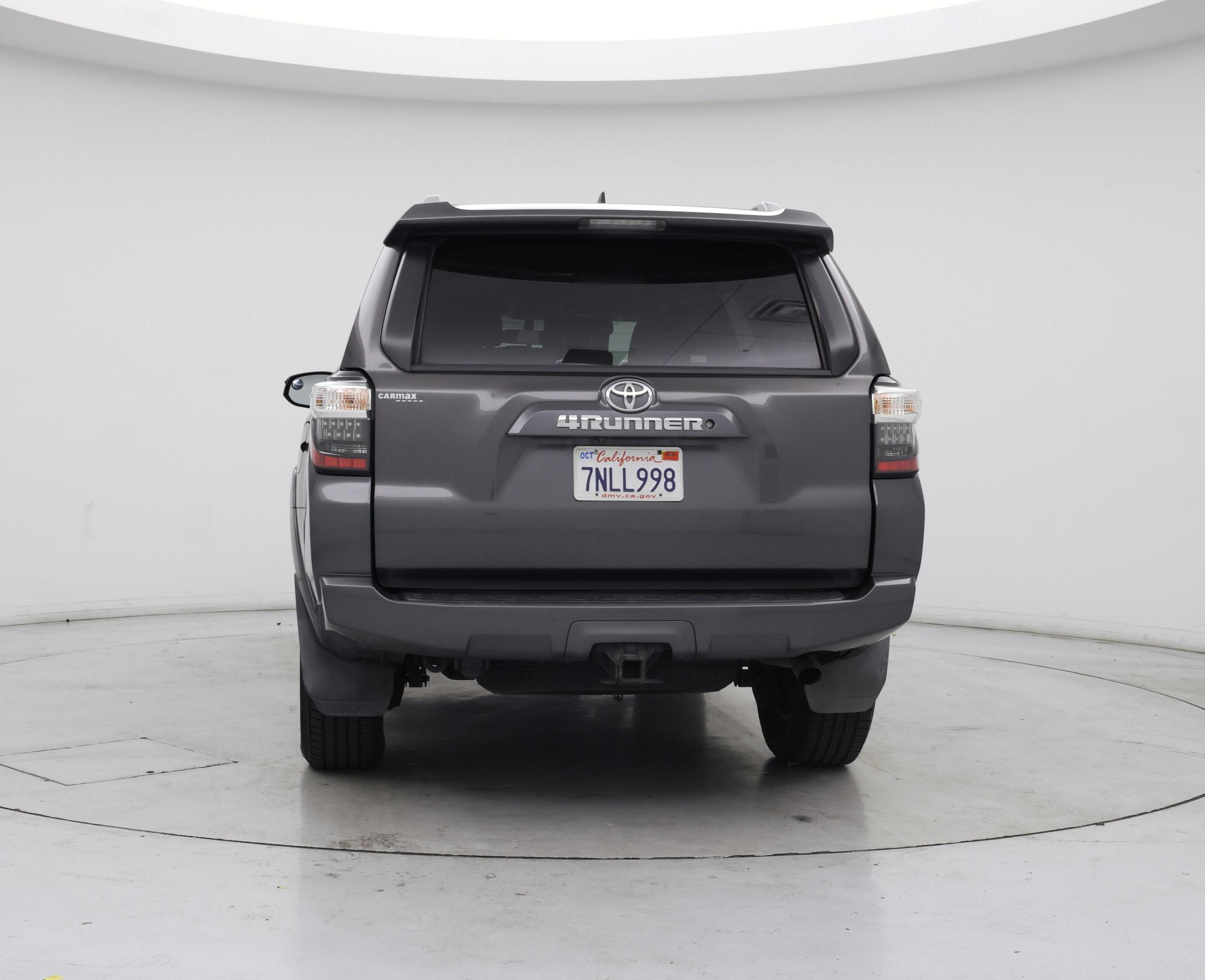 Thumbnail: 2016 Toyota 4Runner - 6