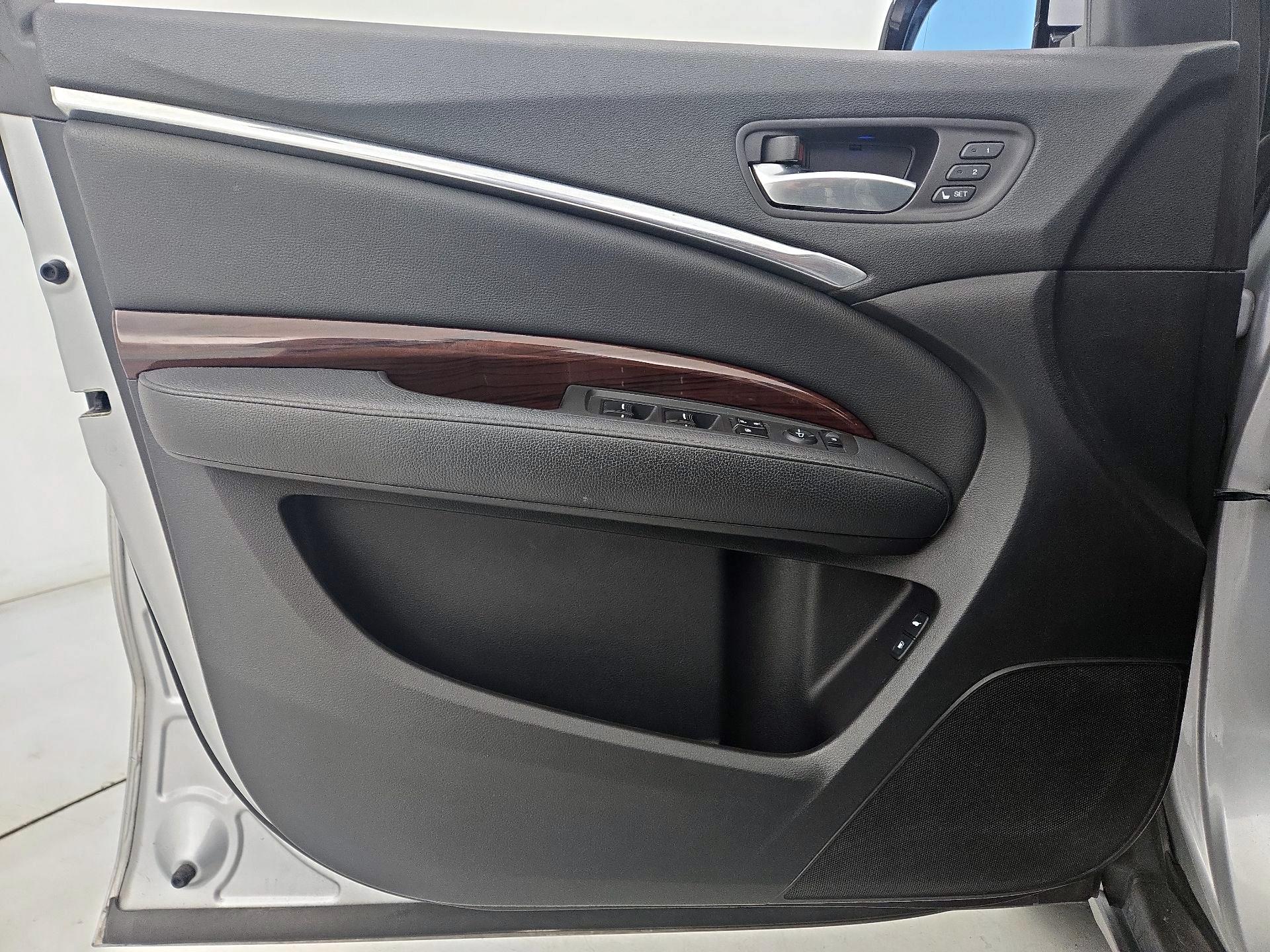Thumbnail: 2014 Acura MDX - 12