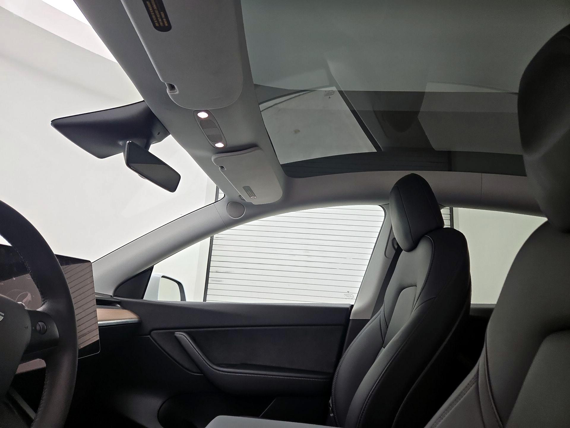 Thumbnail: 2021 Tesla Model Y - 18