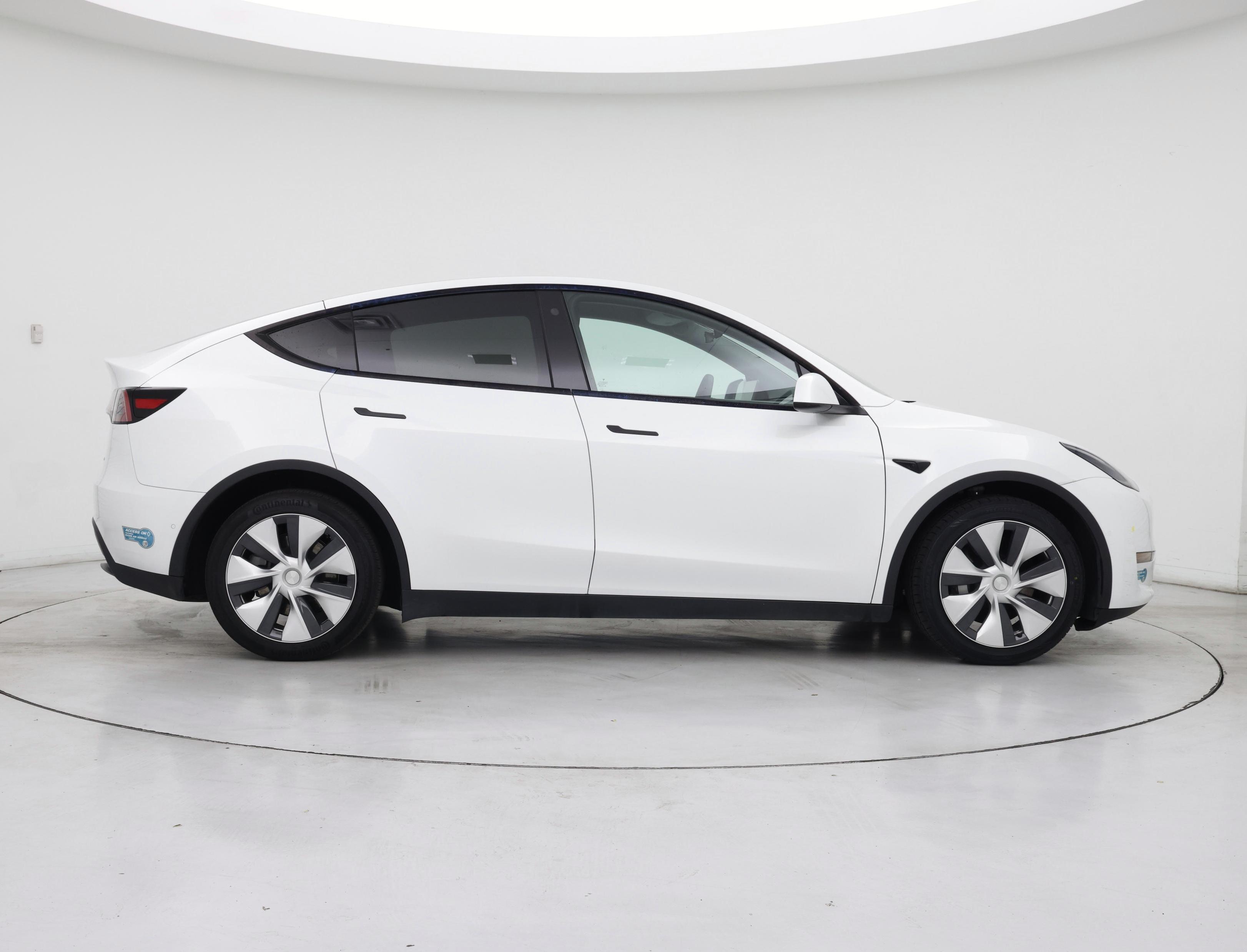 Thumbnail: 2021 Tesla Model Y - 7