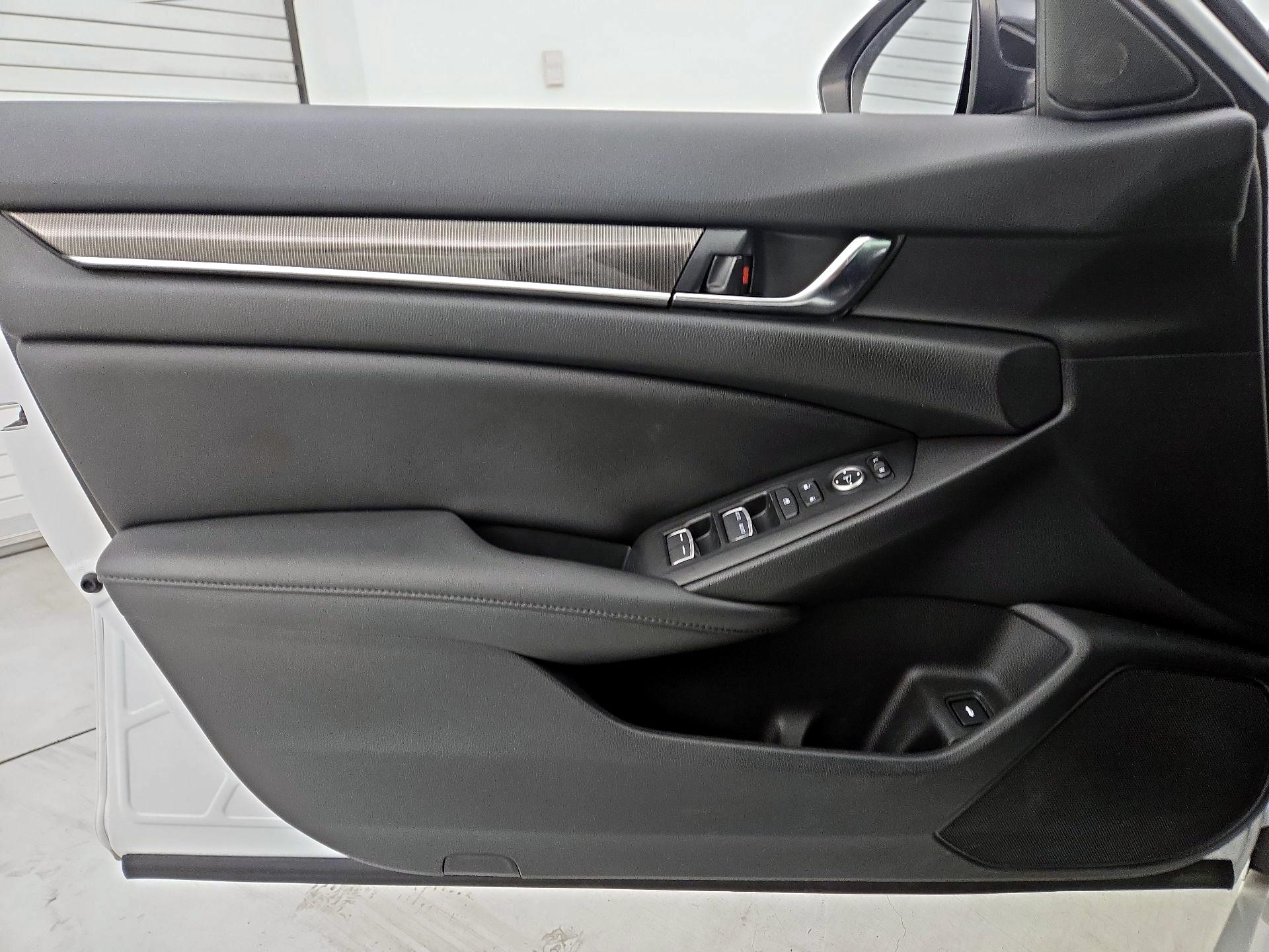 Thumbnail: 2021 Honda Accord - 12