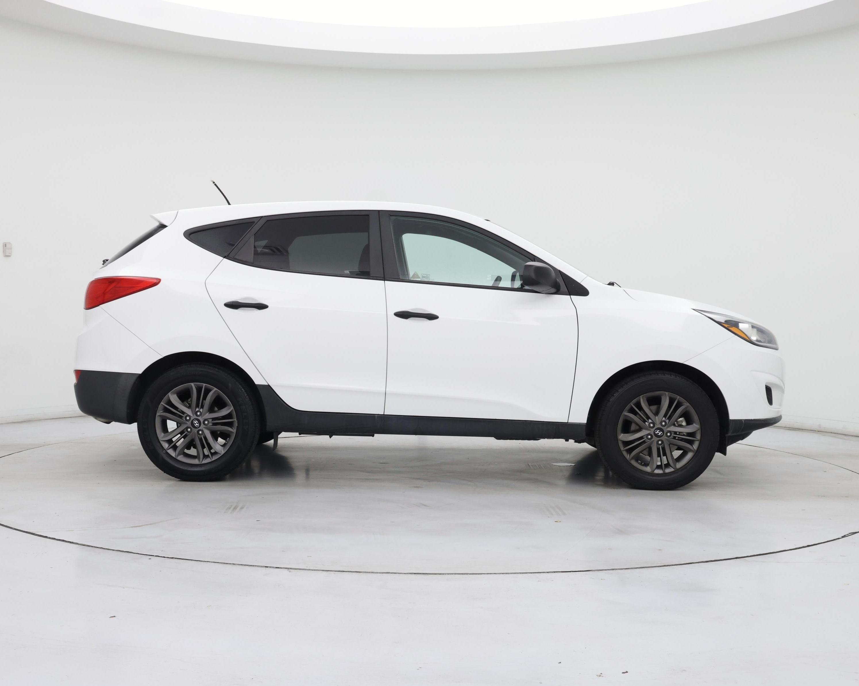Thumbnail: 2015 Hyundai Tucson - 7