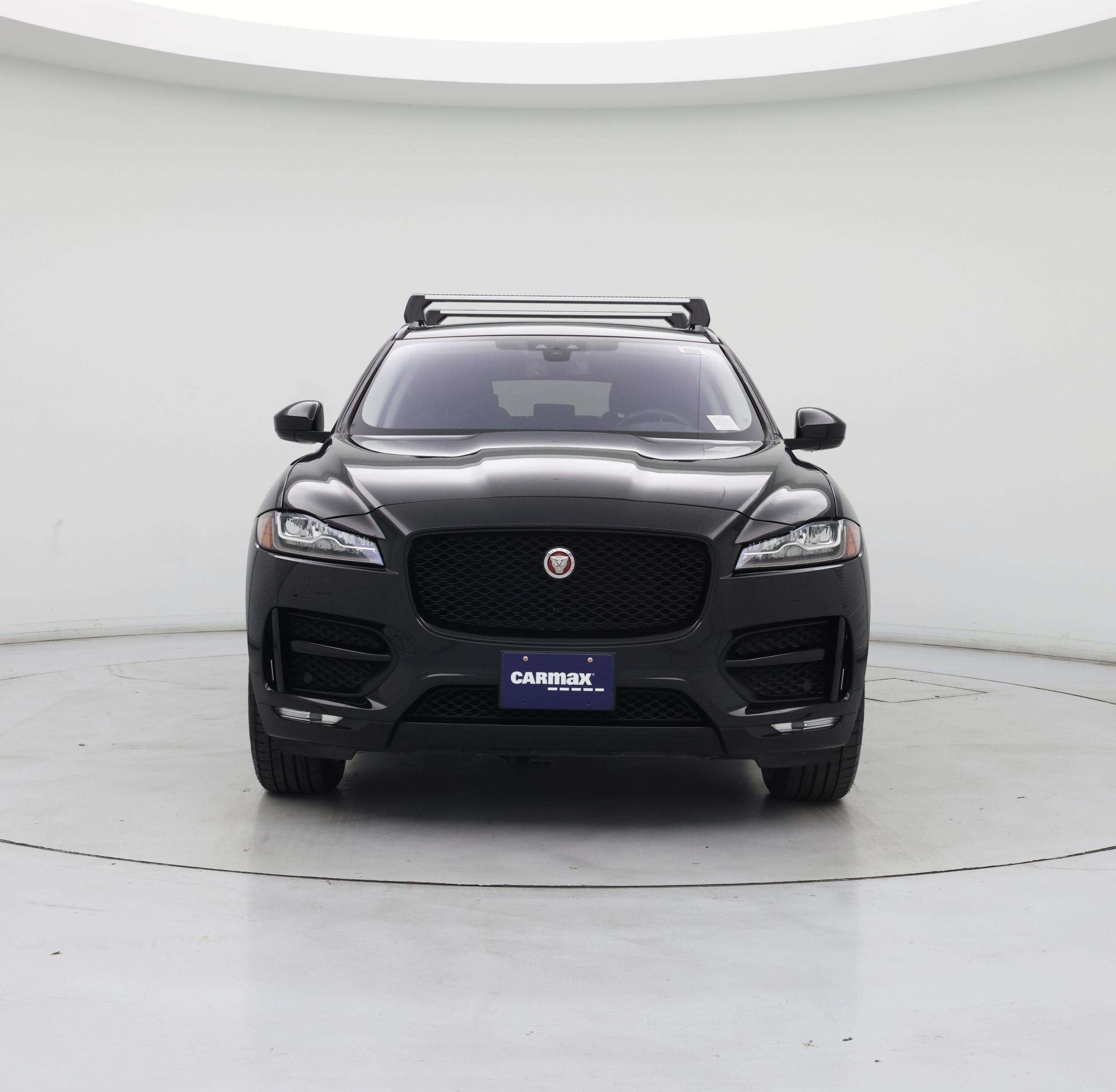 Thumbnail: 2017 Jaguar F-Pace - 5