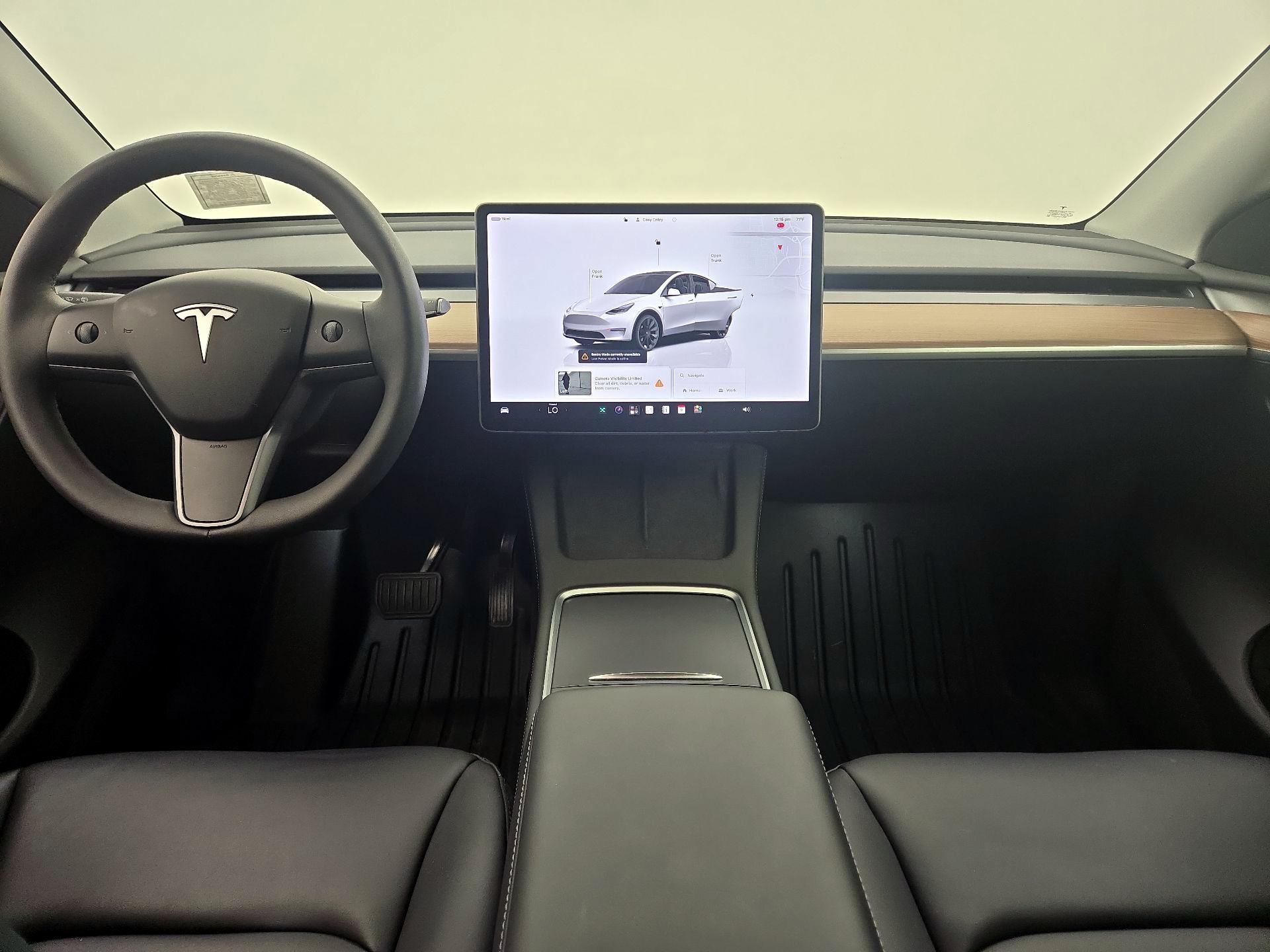 Thumbnail: 2023 Tesla Model Y - 9