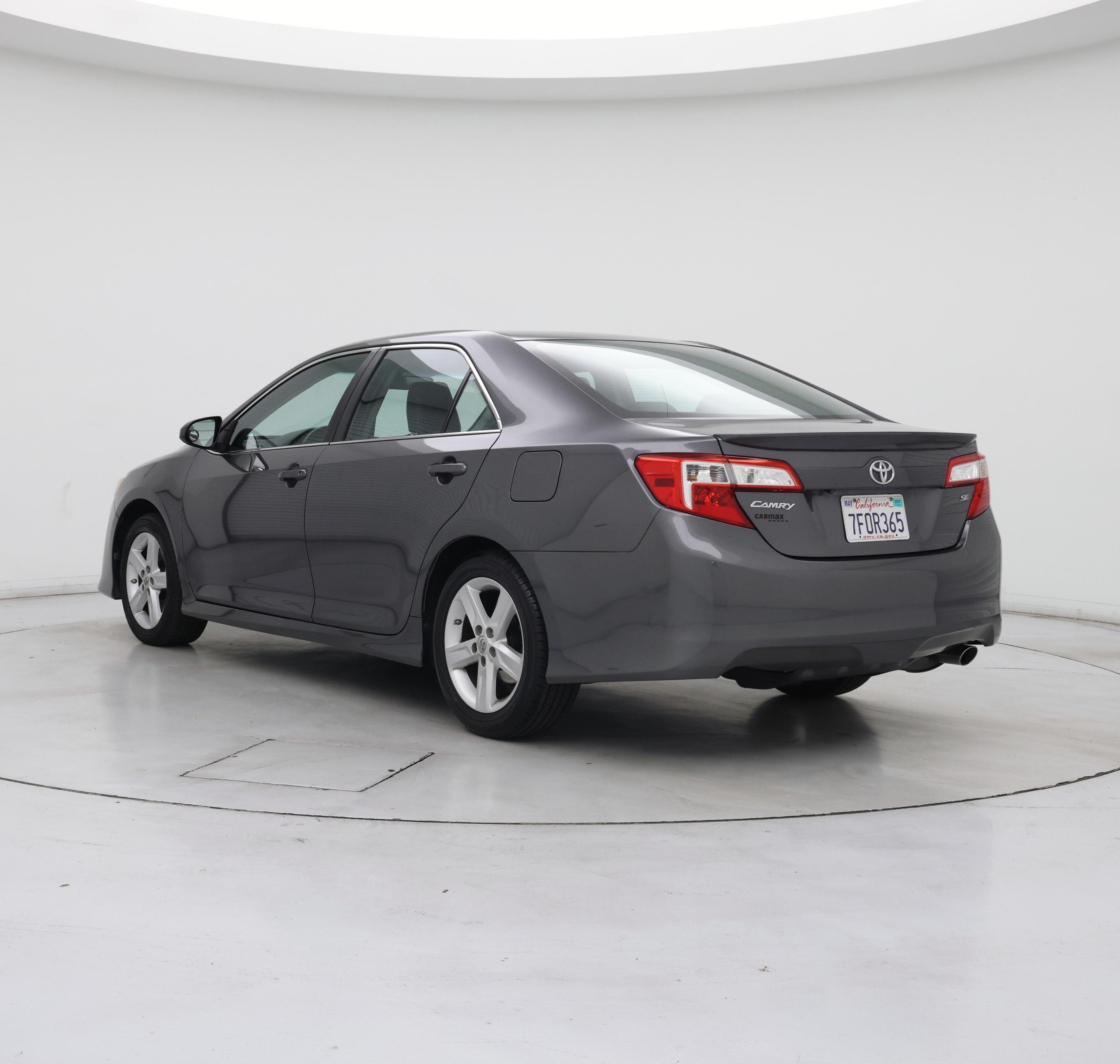 Thumbnail: 2014 Toyota Camry - 2