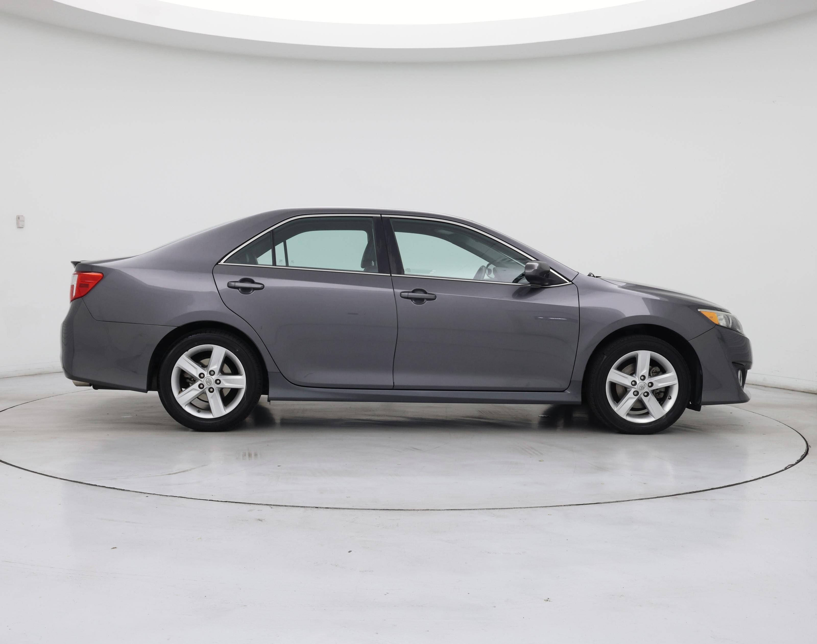 Thumbnail: 2014 Toyota Camry - 7