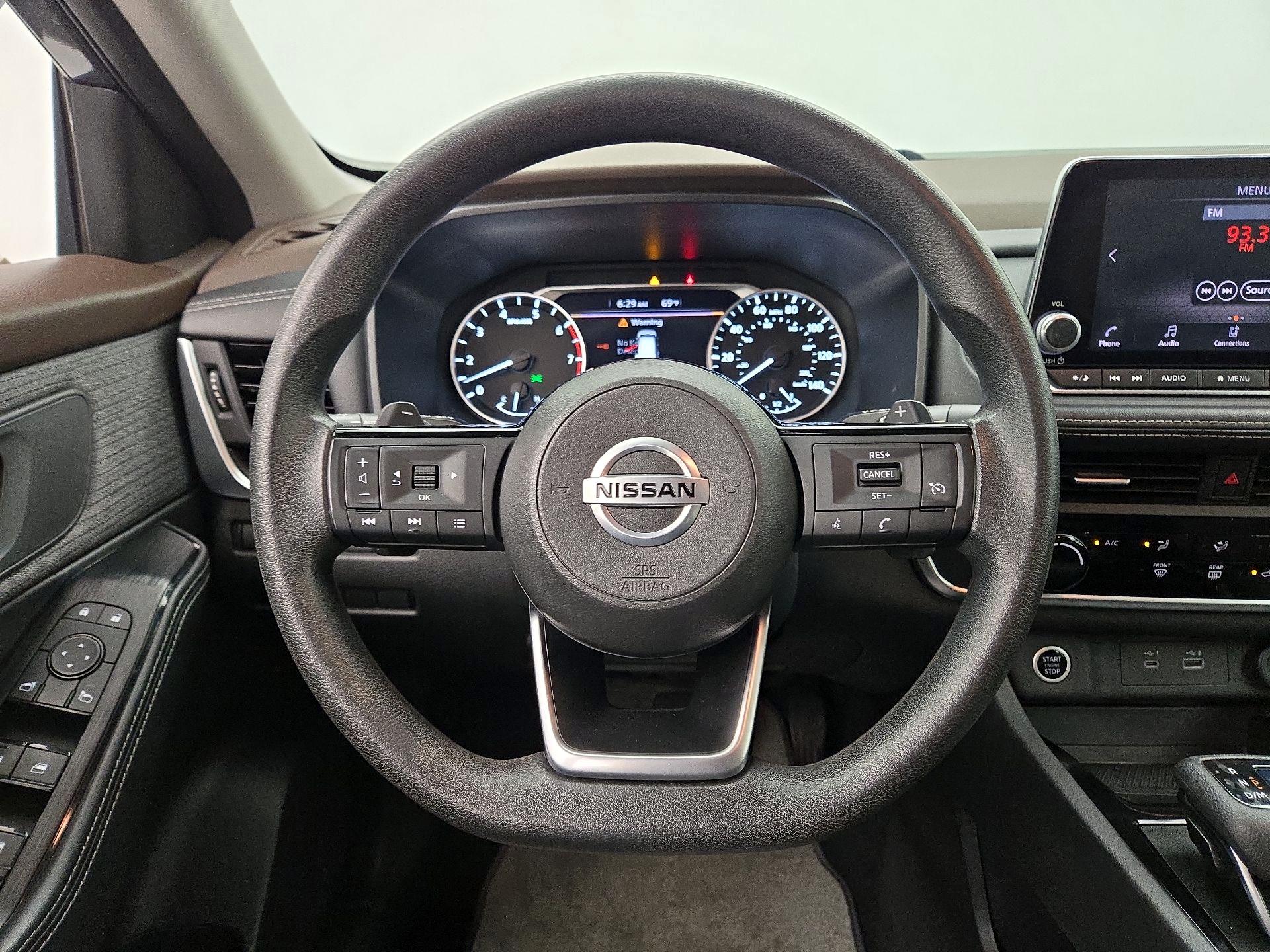Thumbnail: 2021 Nissan Rogue - 10
