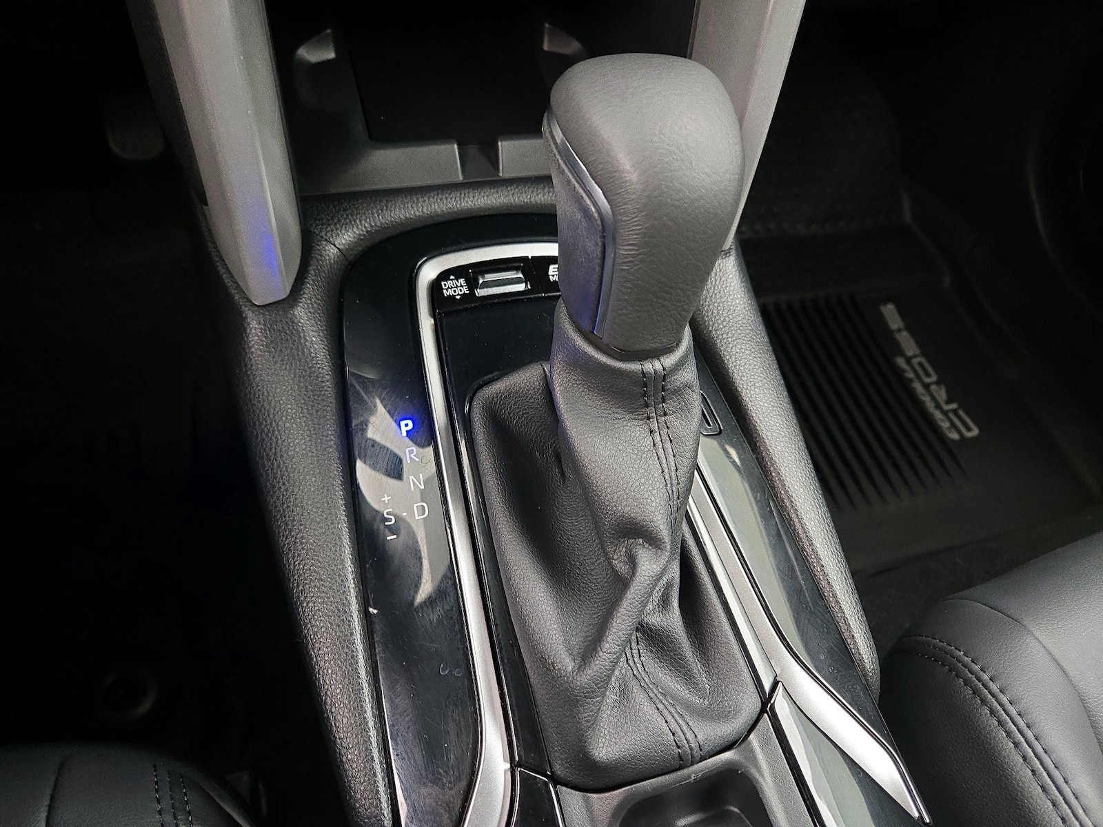 2024 Toyota Corolla Cross XSE - Photo 19