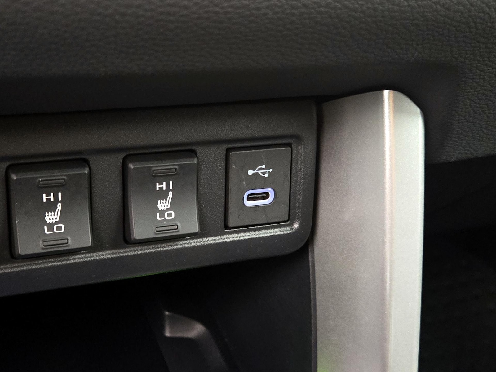 2024 Toyota Corolla Cross XSE - Photo 20