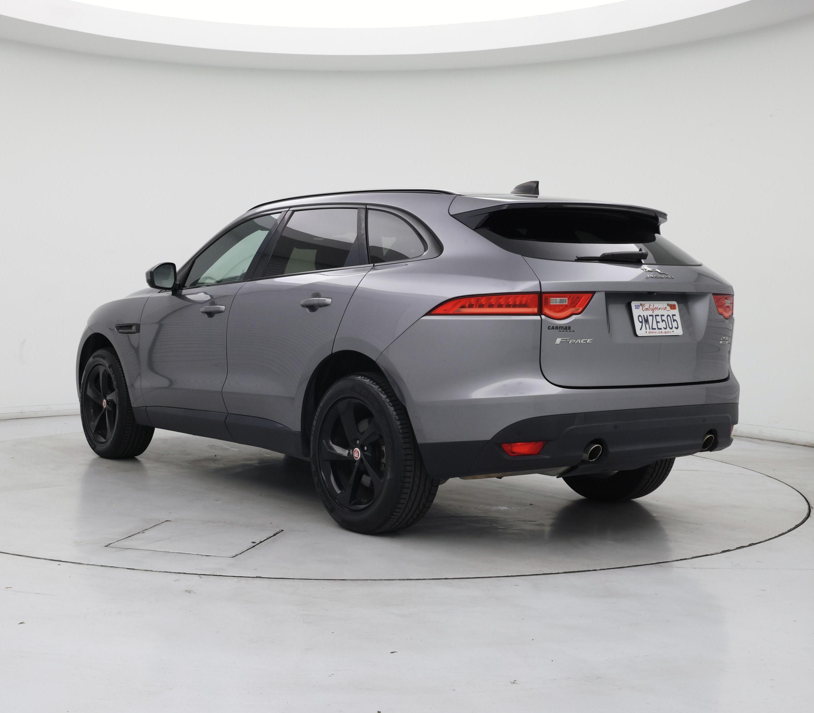 Thumbnail: 2020 Jaguar F-Pace - 2