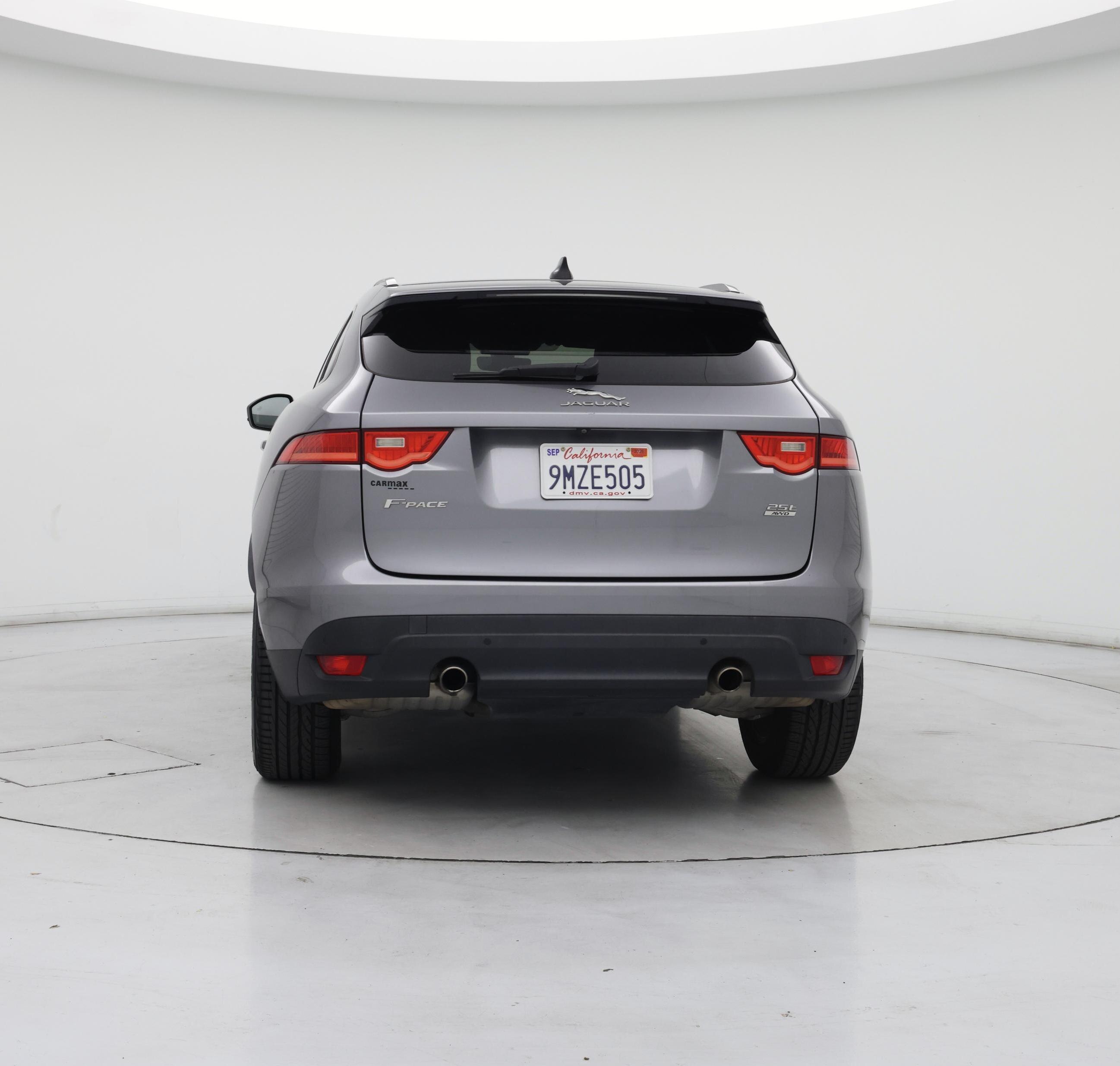 Thumbnail: 2020 Jaguar F-Pace - 6