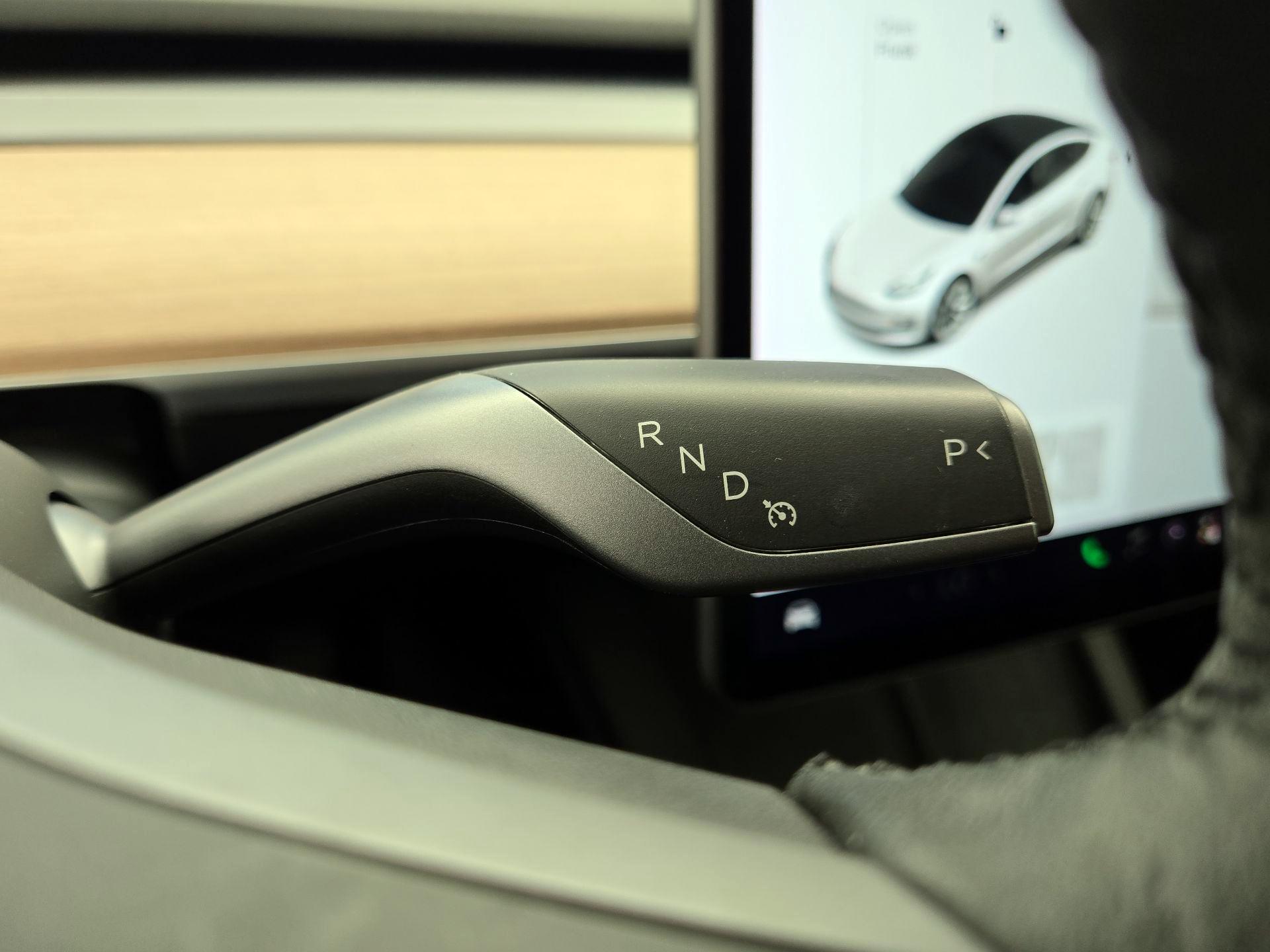 Thumbnail: 2021 Tesla Model 3 - 17