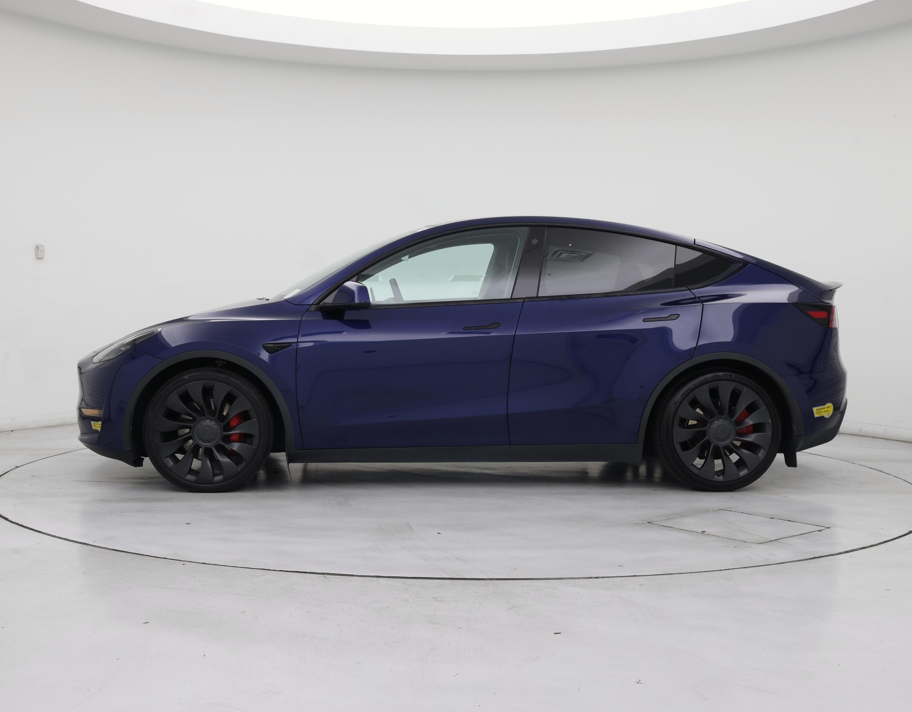 Thumbnail: 2022 Tesla Model Y - 3