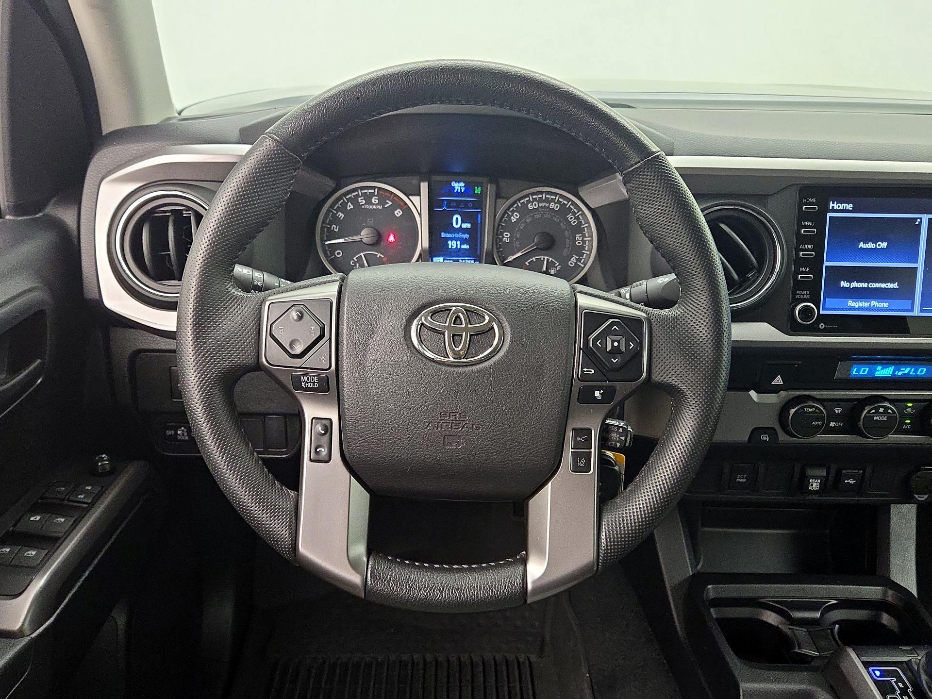 Thumbnail: 2021 Toyota Tacoma - 10