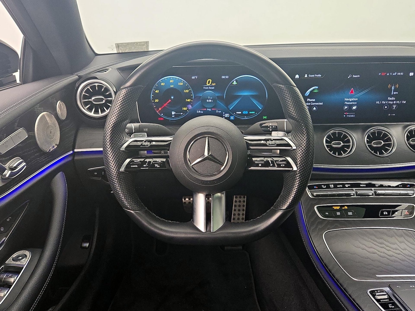 2022 Mercedes-Benz E-Class E450 - Photo 11