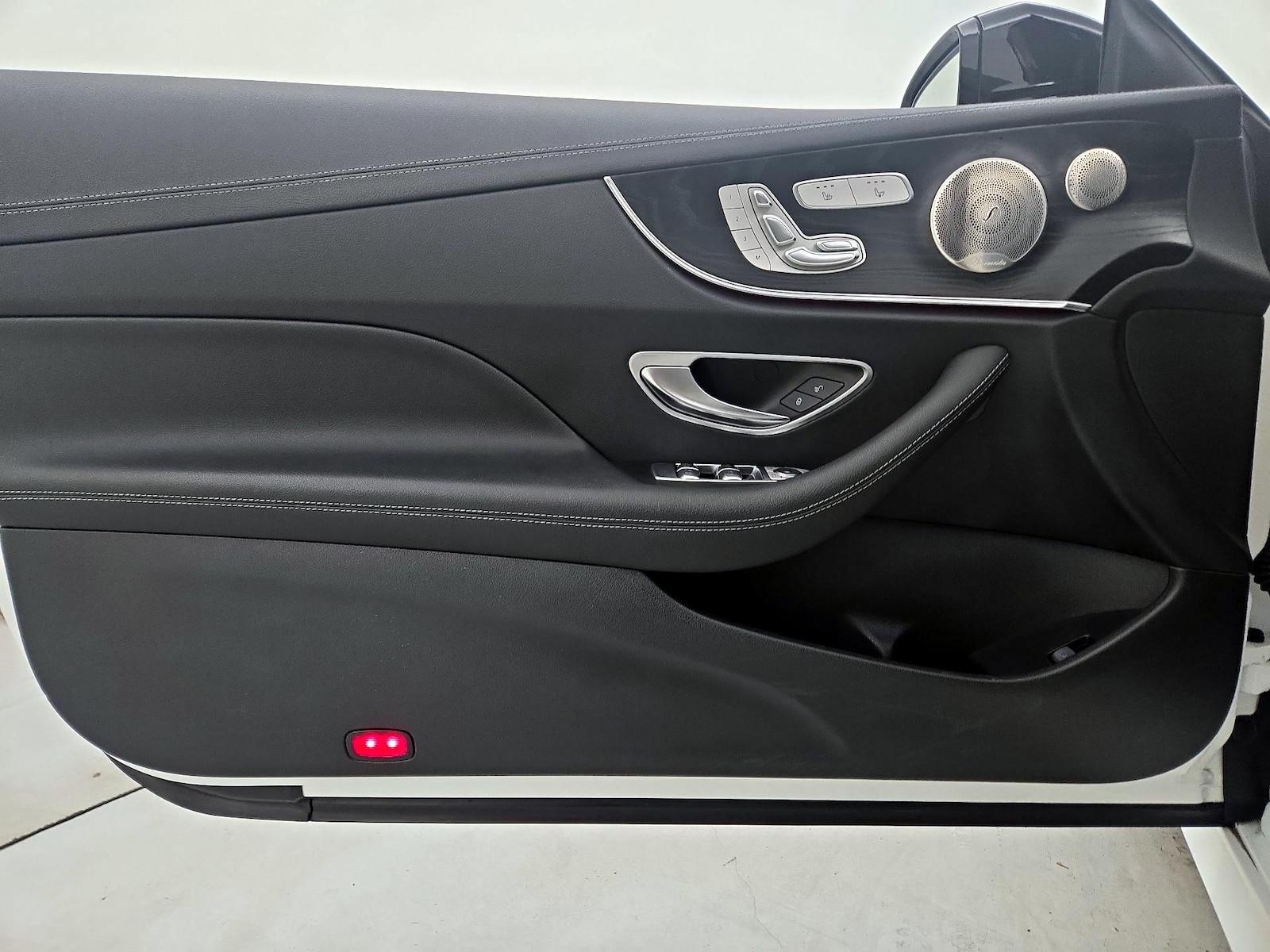 2022 Mercedes-Benz E-Class E450 - Photo 13