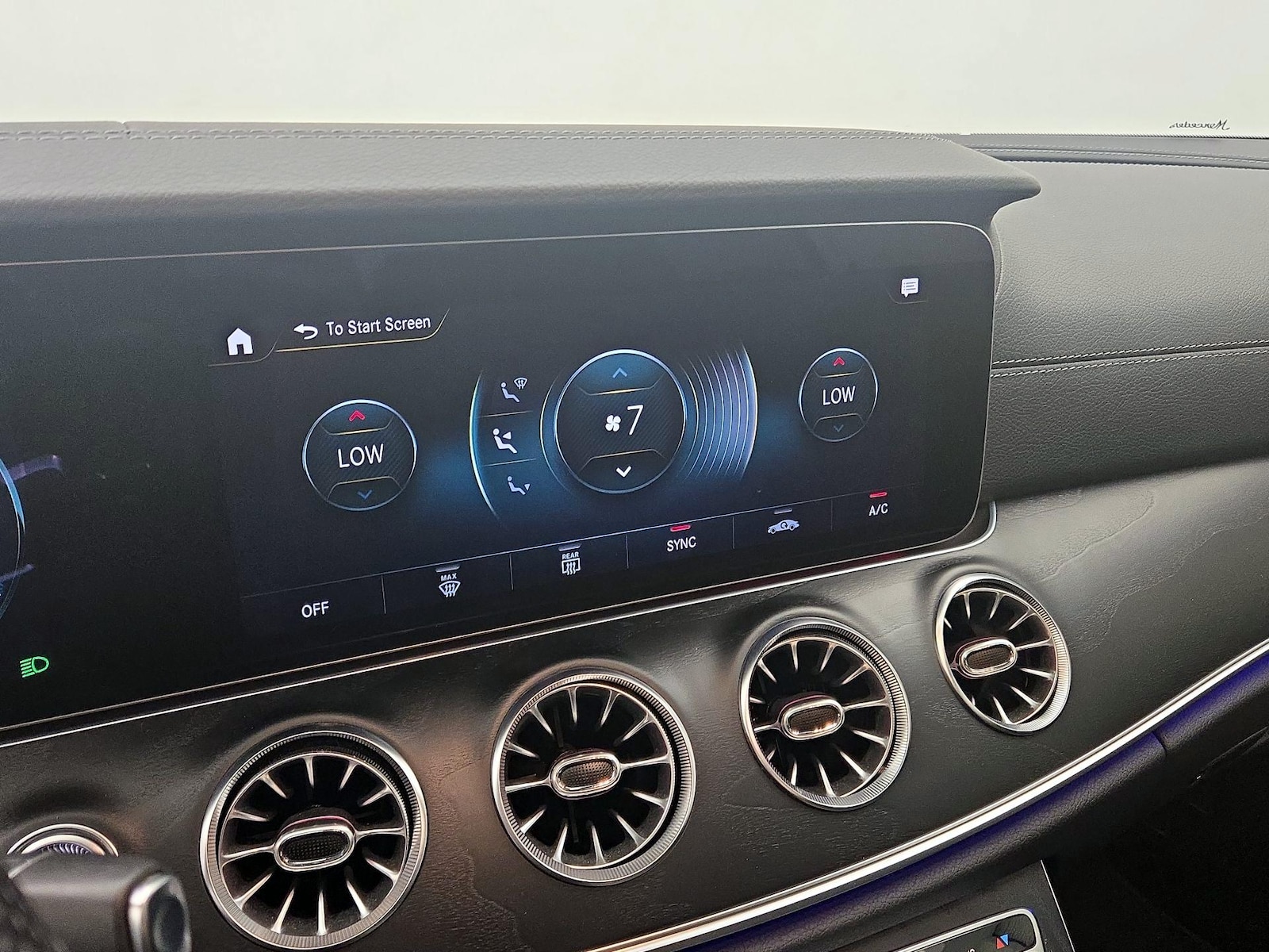 2022 Mercedes-Benz E-Class E450 - Photo 18