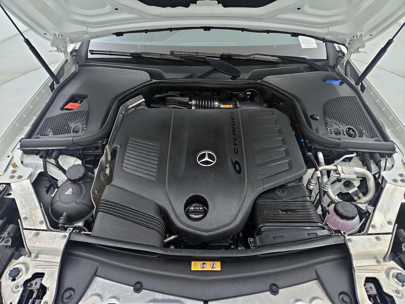 2022 Mercedes-Benz E-Class E450 - Photo 24