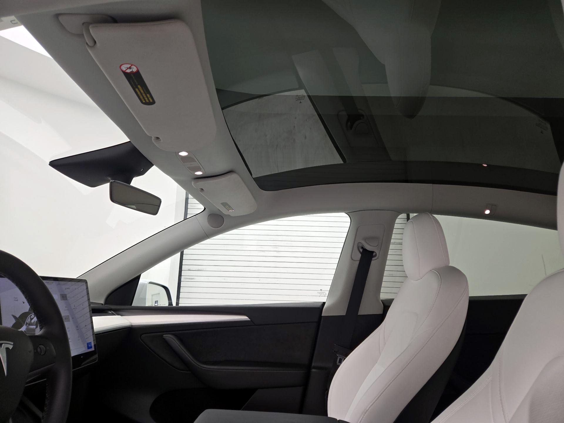 Thumbnail: 2023 Tesla Model Y - 18