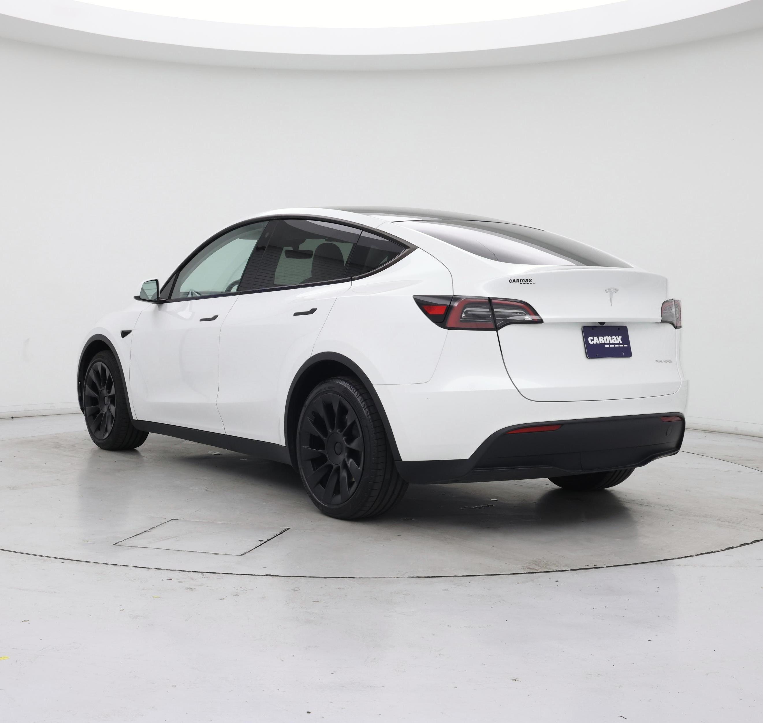Thumbnail: 2023 Tesla Model Y - 2