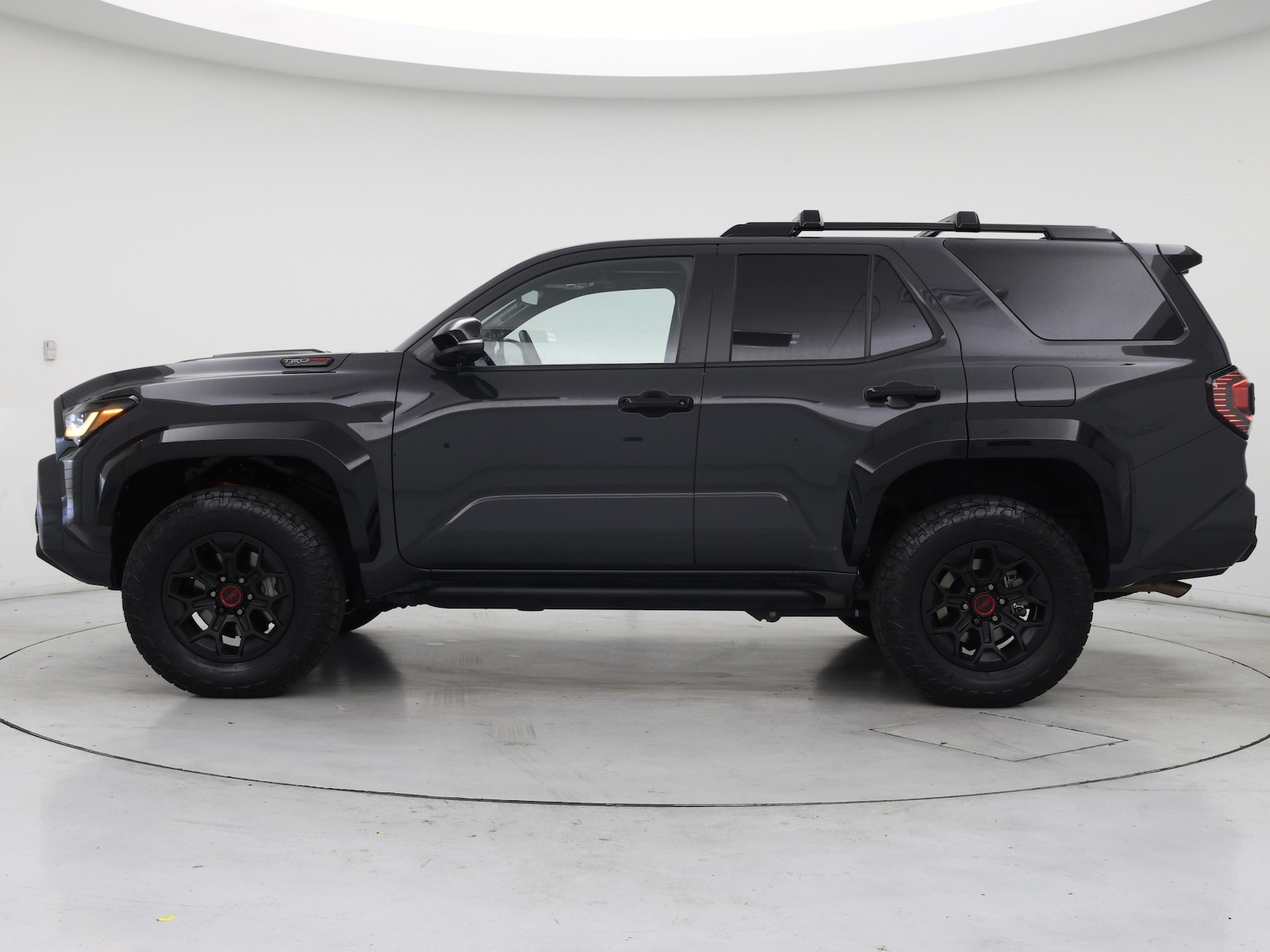 2025 Toyota 4Runner TRD Pro - Photo 4