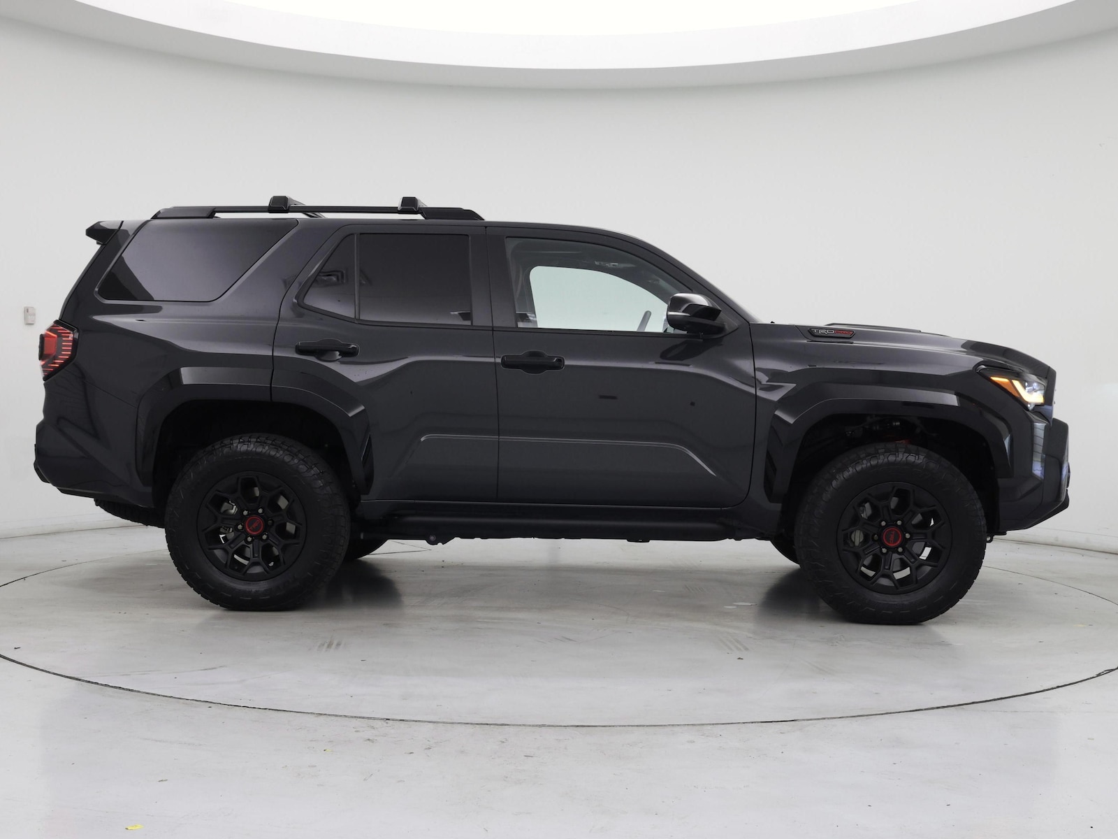 2025 Toyota 4Runner TRD Pro - Photo 8