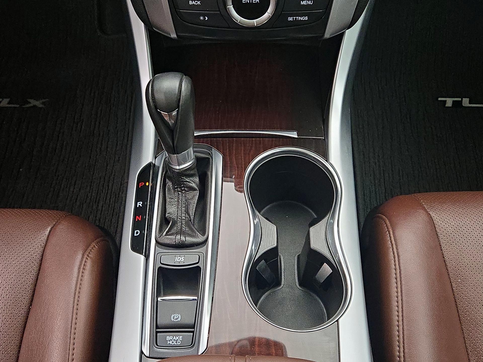 Thumbnail: 2016 Acura TLX - 16