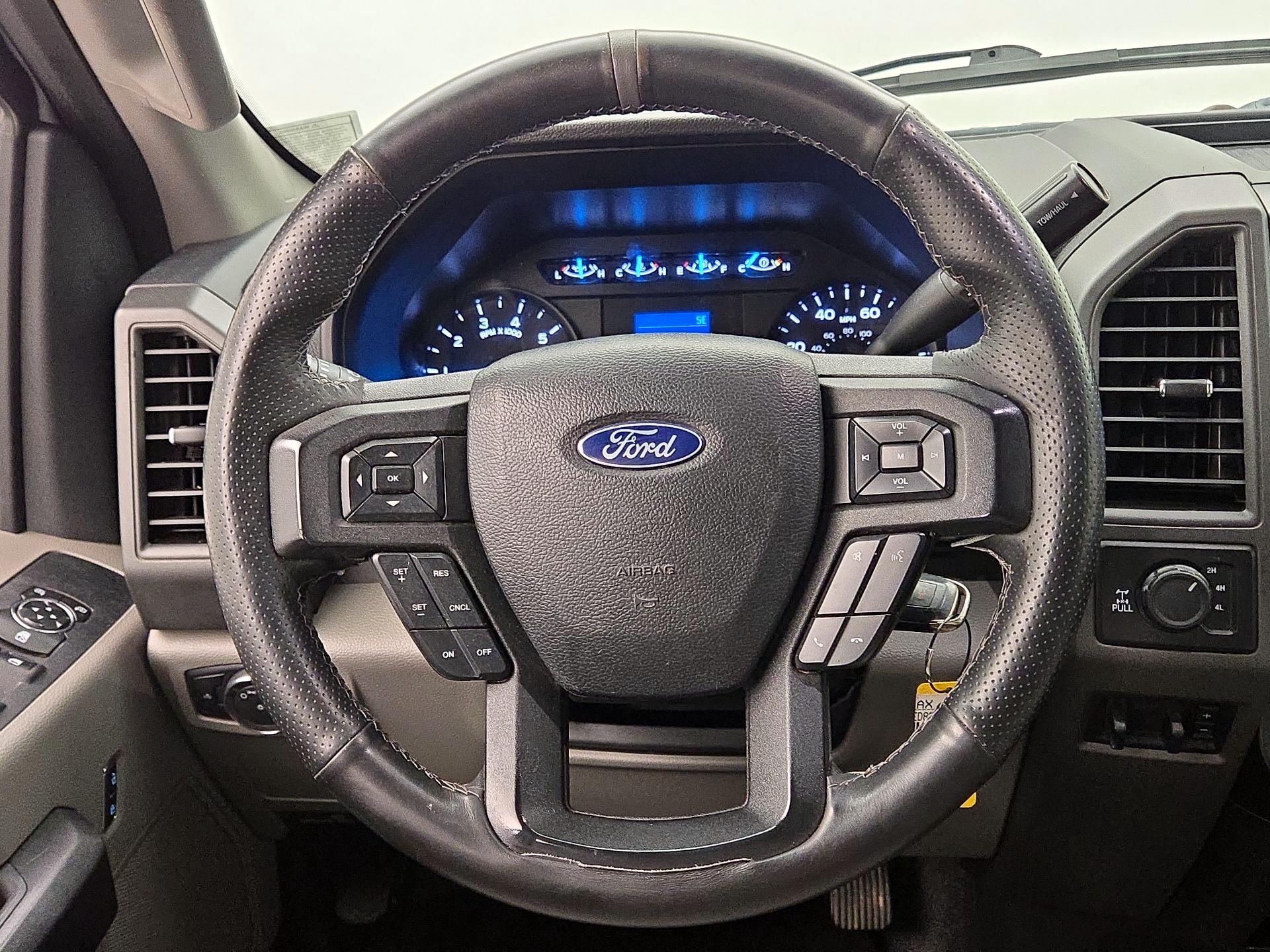 Thumbnail: 2019 Ford F-250 - 10