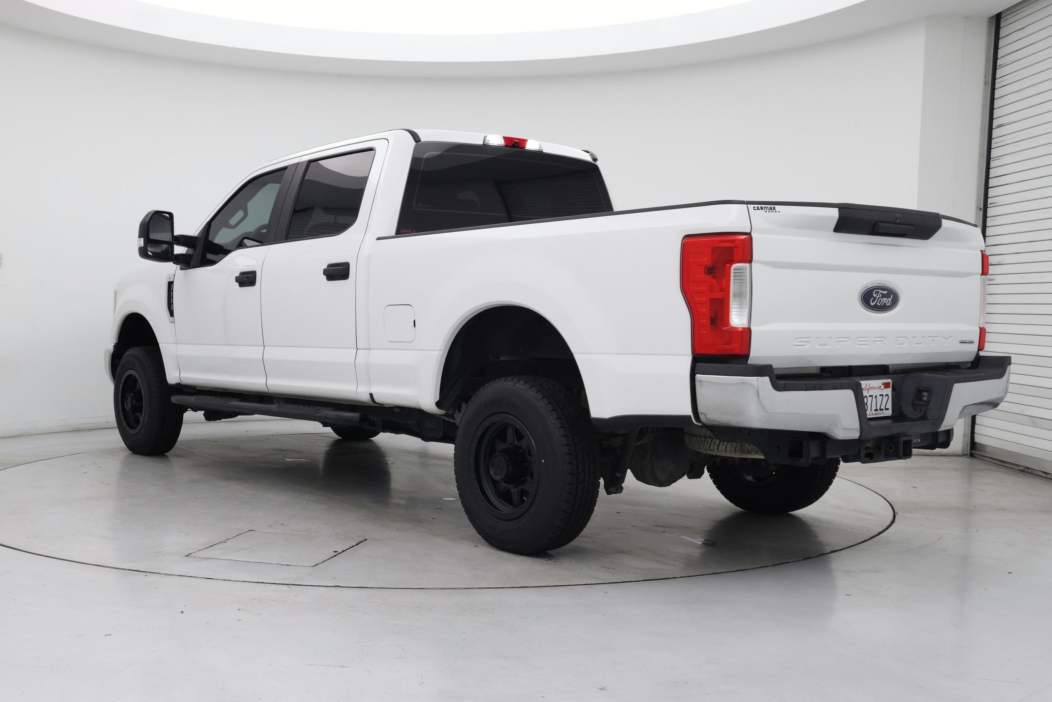 Thumbnail: 2019 Ford F-250 - 2