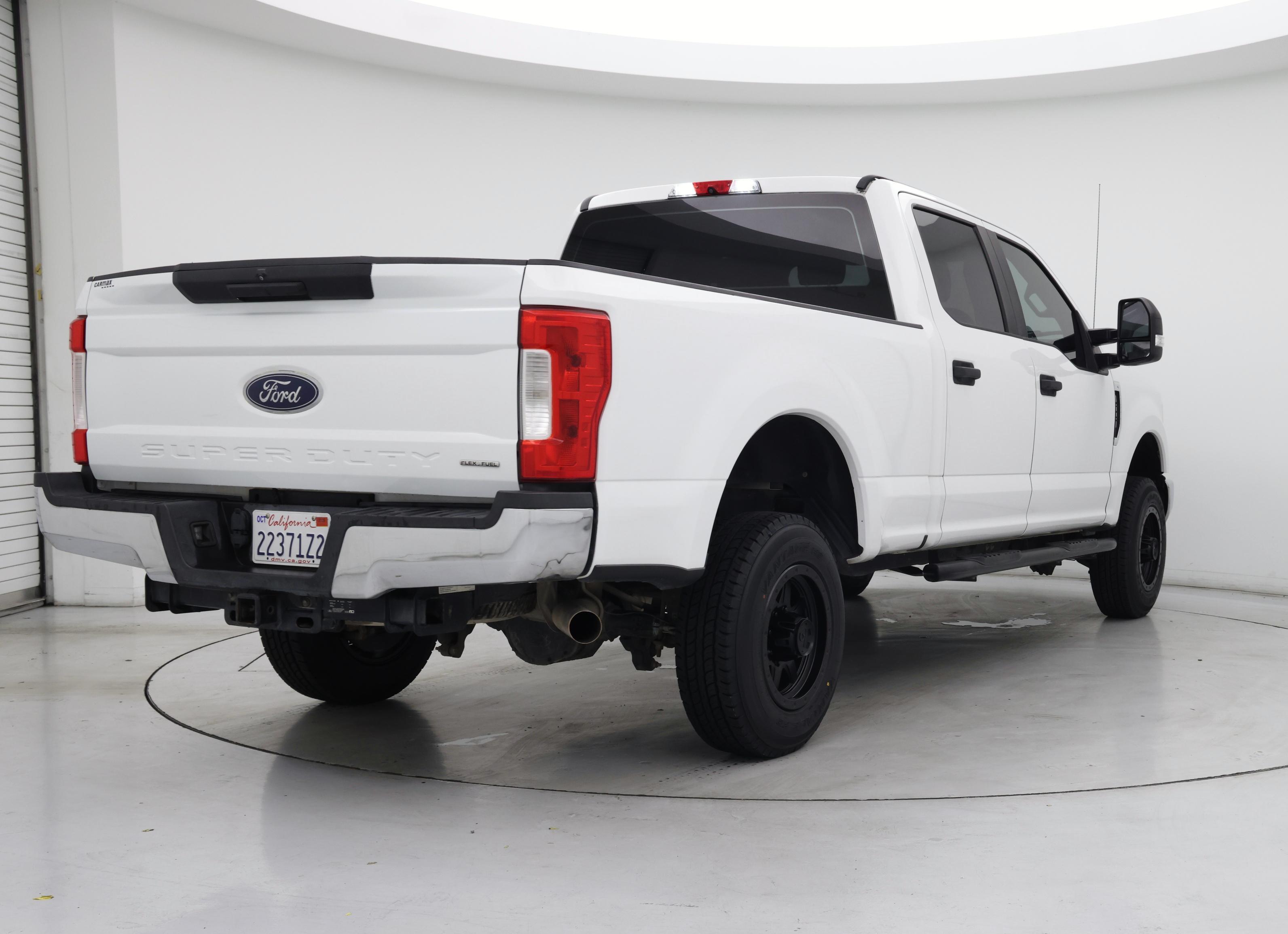 Thumbnail: 2019 Ford F-250 - 8