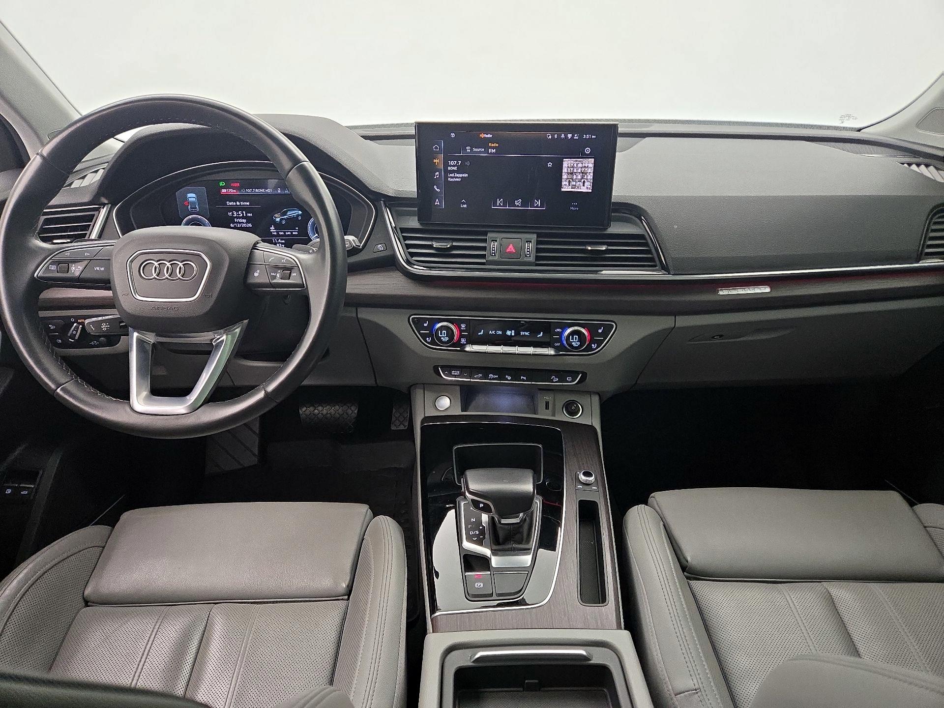 Thumbnail: 2022 Audi Q5 - 9