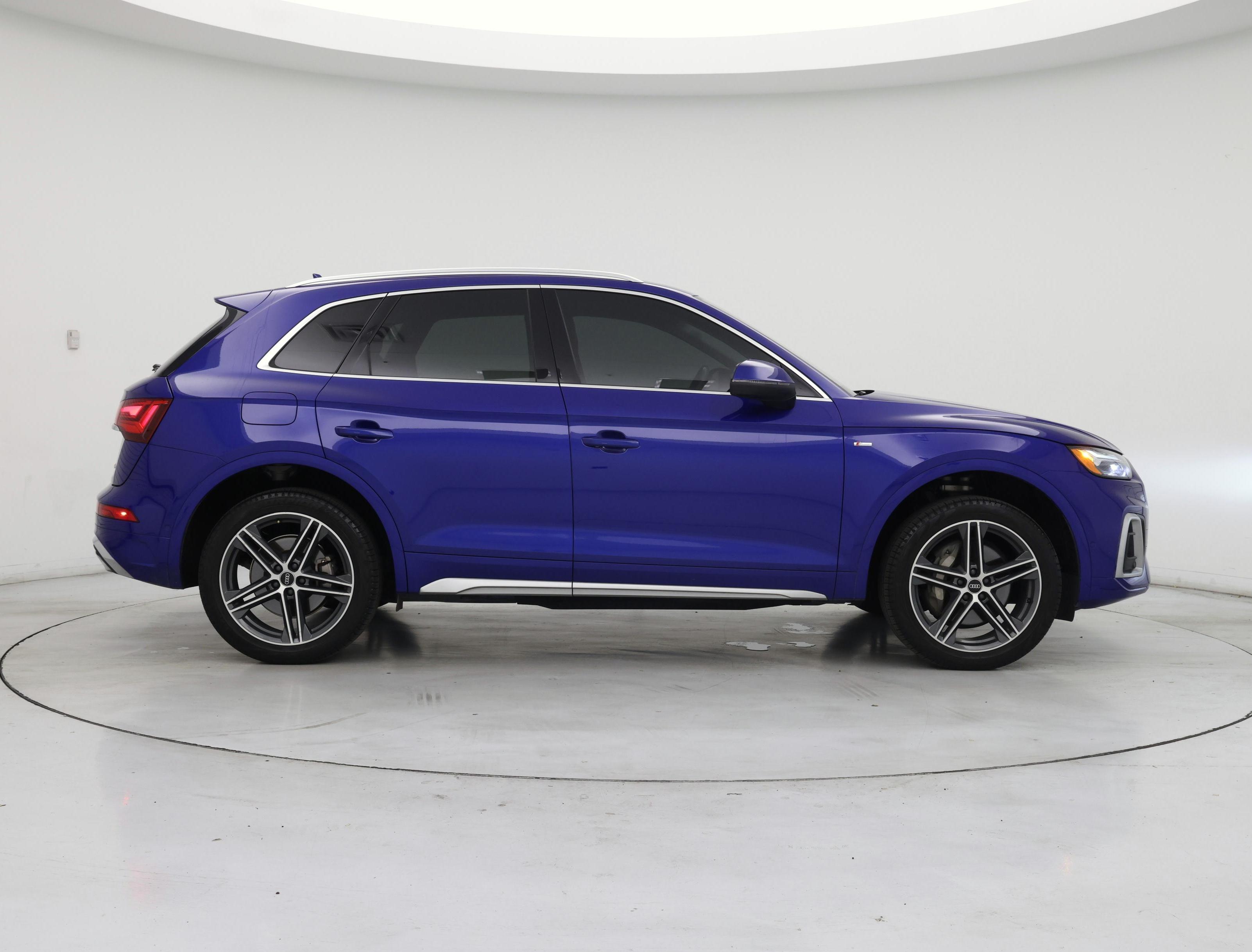 Thumbnail: 2022 Audi Q5 - 7