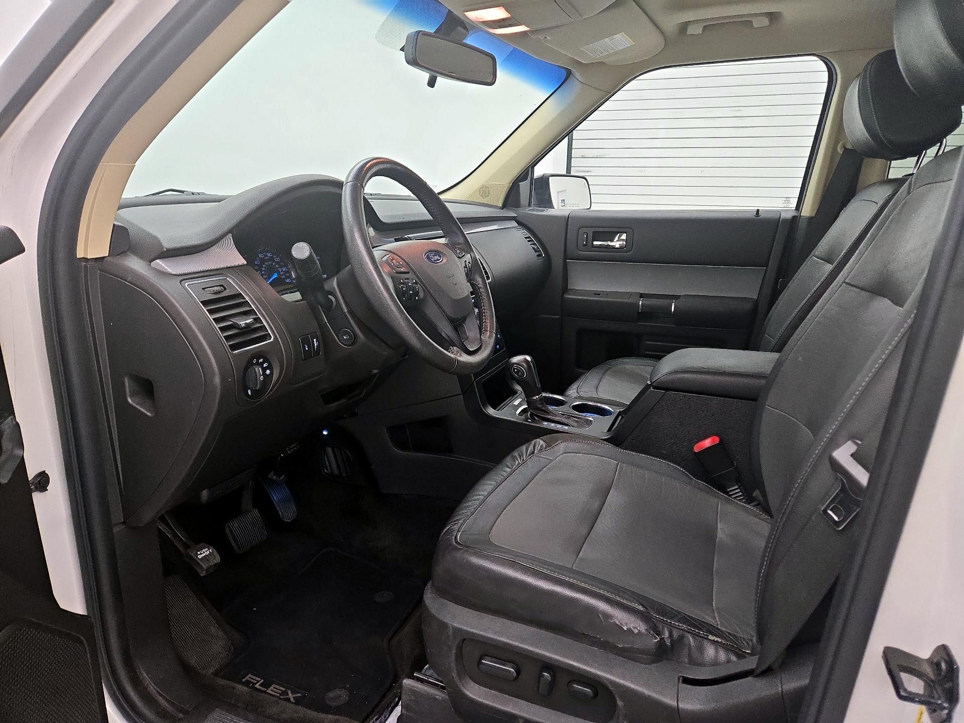 Thumbnail: 2014 Ford Flex - 11