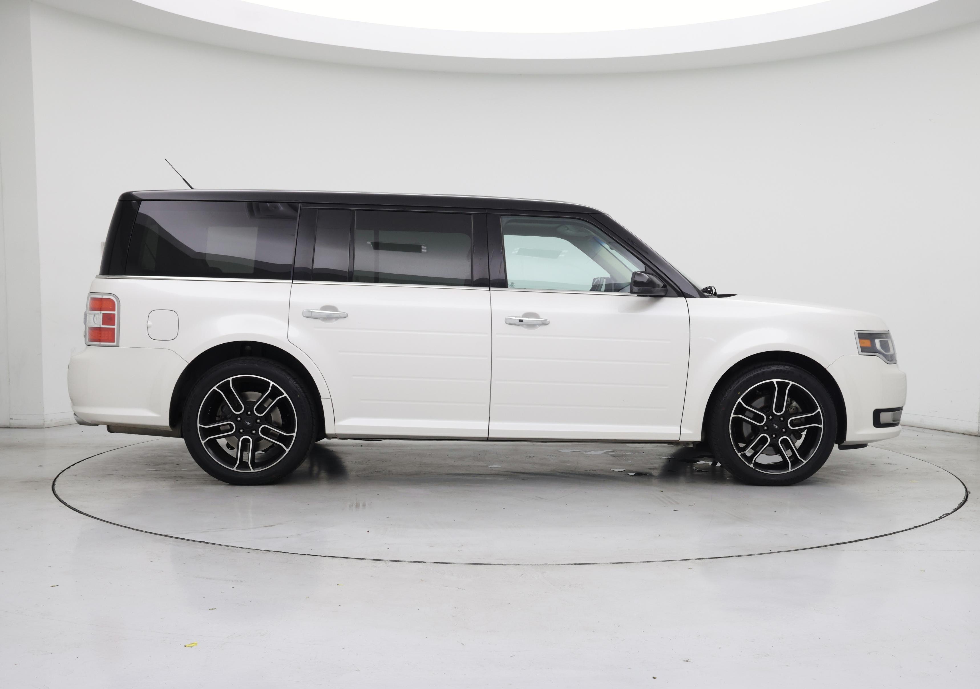 Thumbnail: 2014 Ford Flex - 7