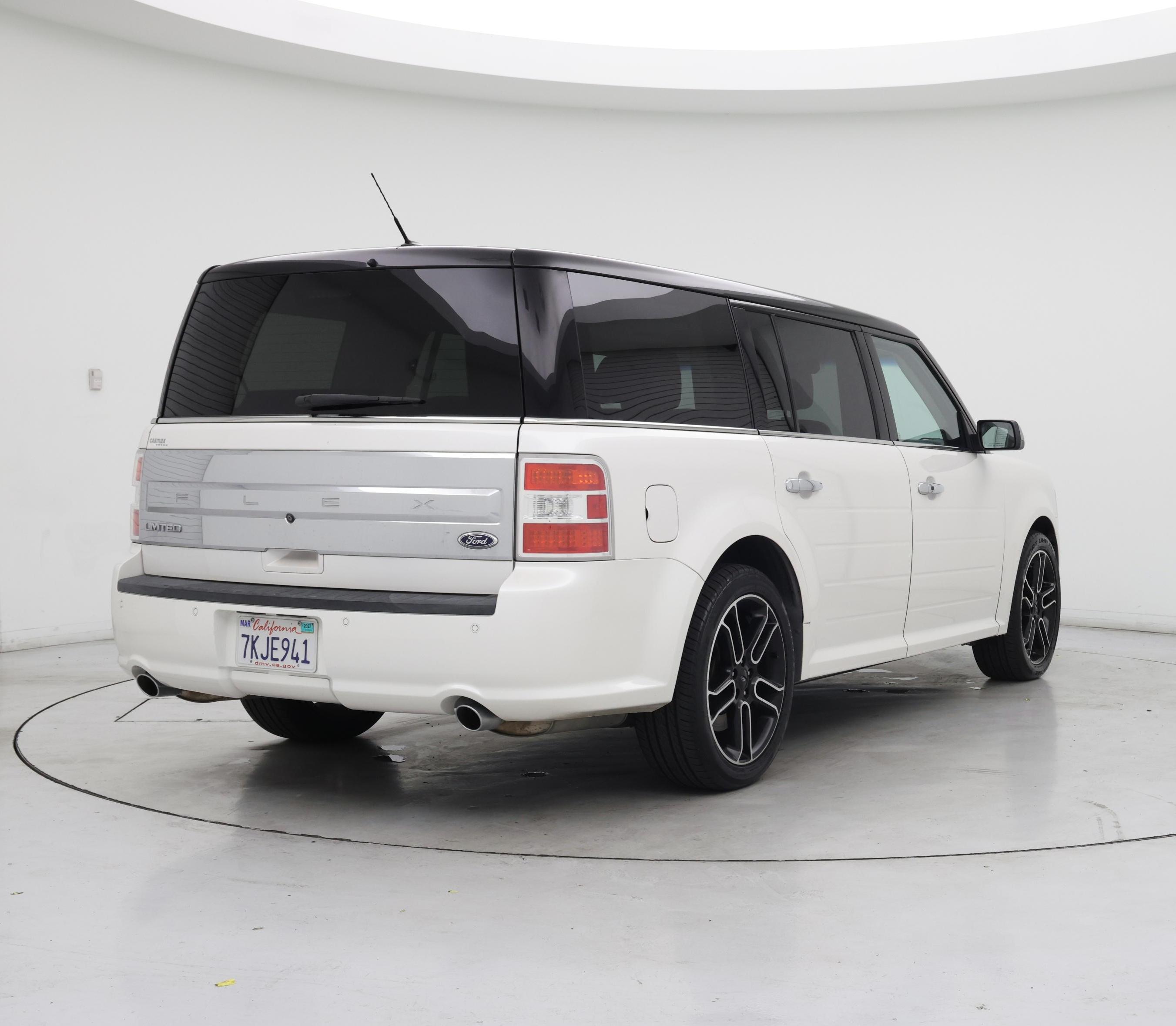 Thumbnail: 2014 Ford Flex - 8