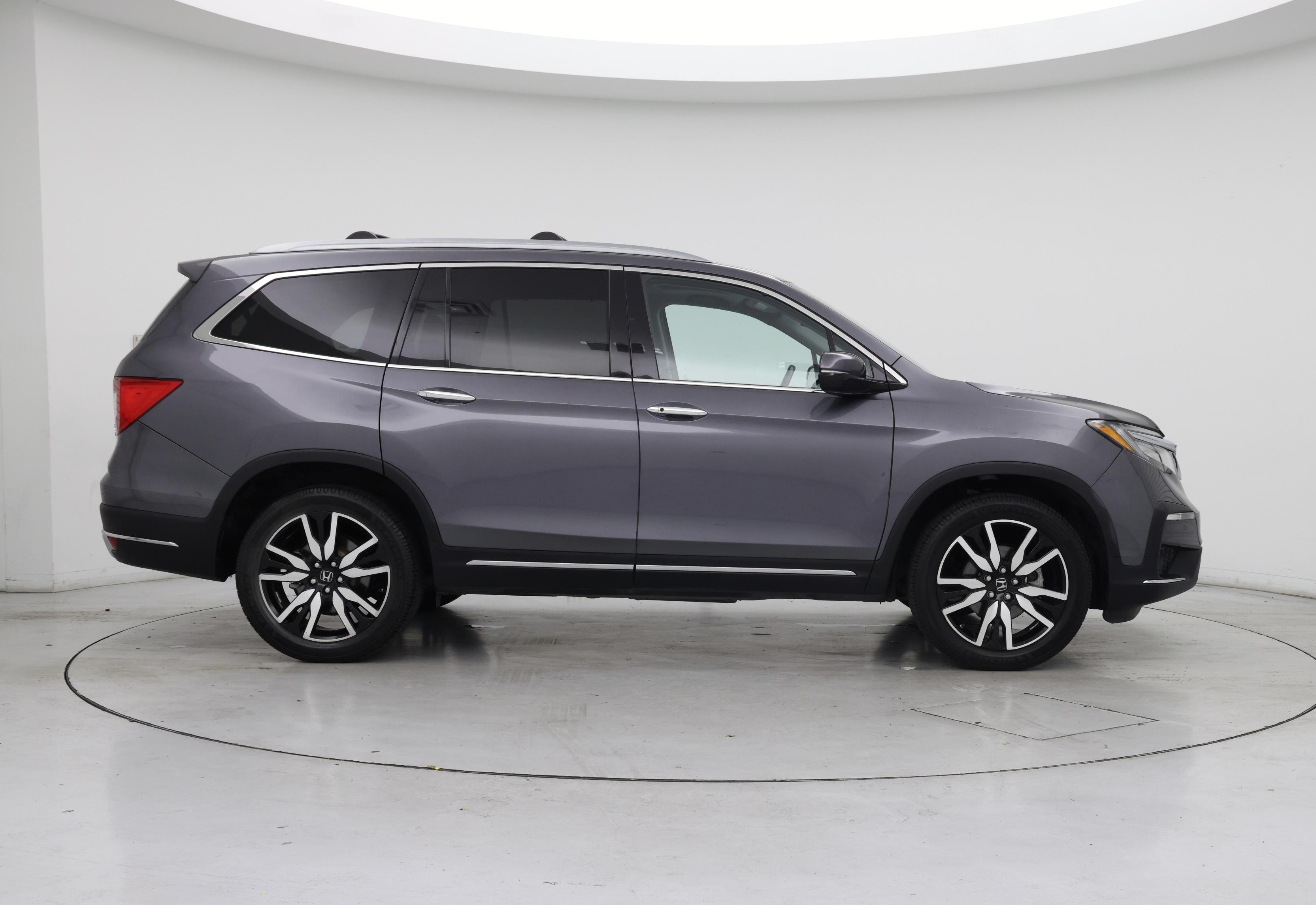 Thumbnail: 2019 Honda Pilot - 7